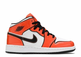 Step Focus Air Jordan 1 Mid SE GS "Turf Orange" (Wilmington Location)