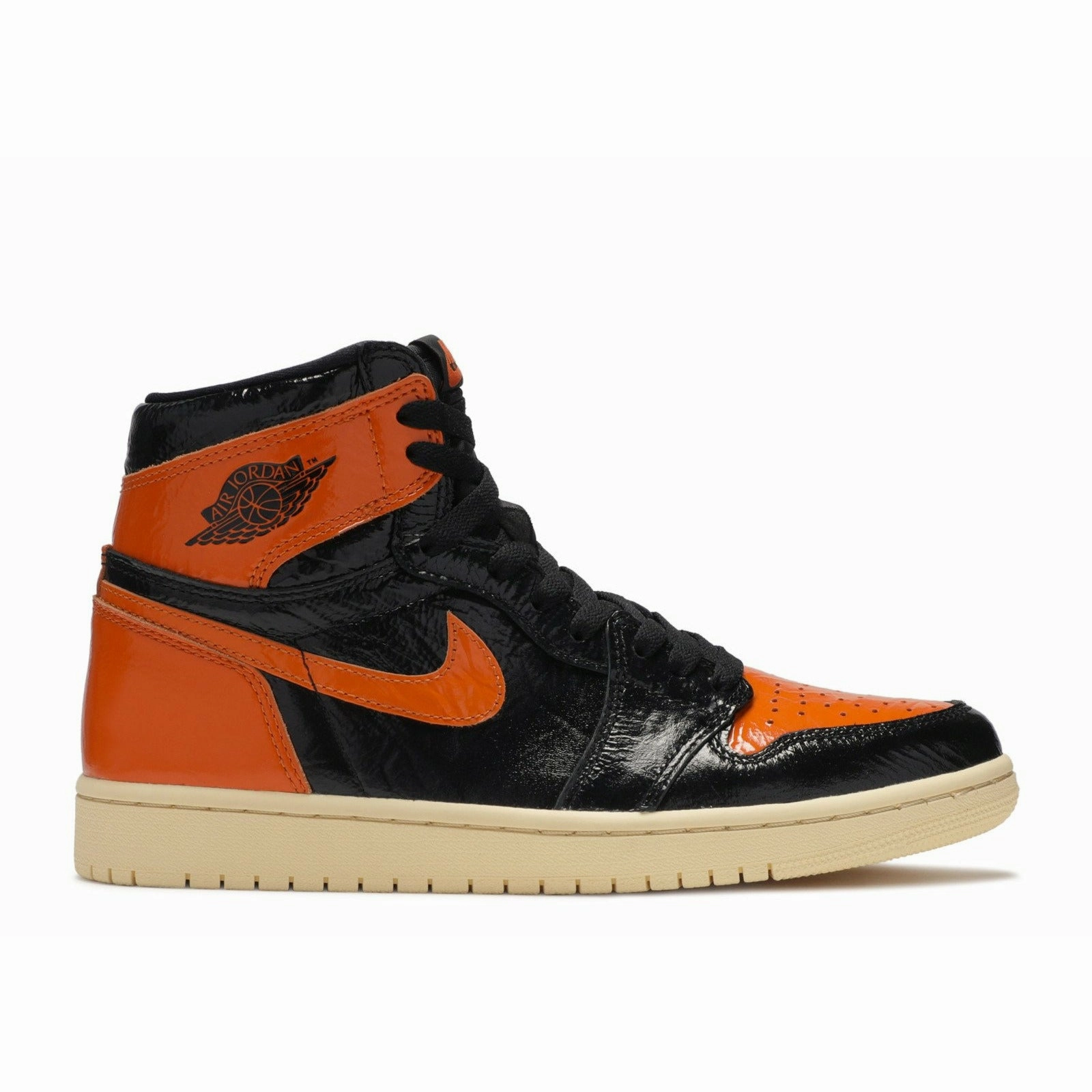 Air Jordan 1 Retro High OG "Shattered Backboard 3.0" (2019) Soft Footbed Thermoplastic Heel Support