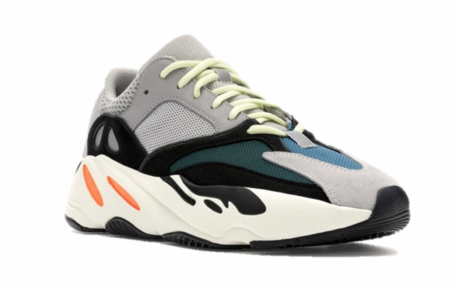 YZY Boost 700 Wave Runner Solid Grey Walk Routine Flexible Material