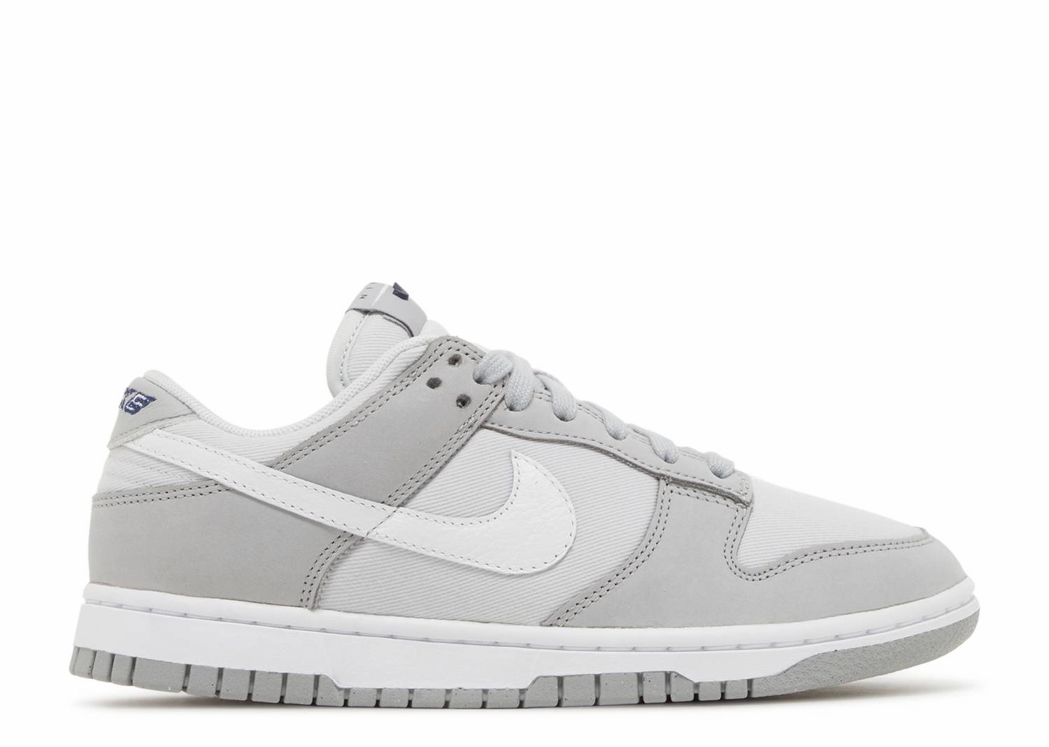 Wmns Nike Dunk Low LX "Light Smoke Grey" (Myrtle Beach Location) Cushioned Insole Shoes Track spikes alternative