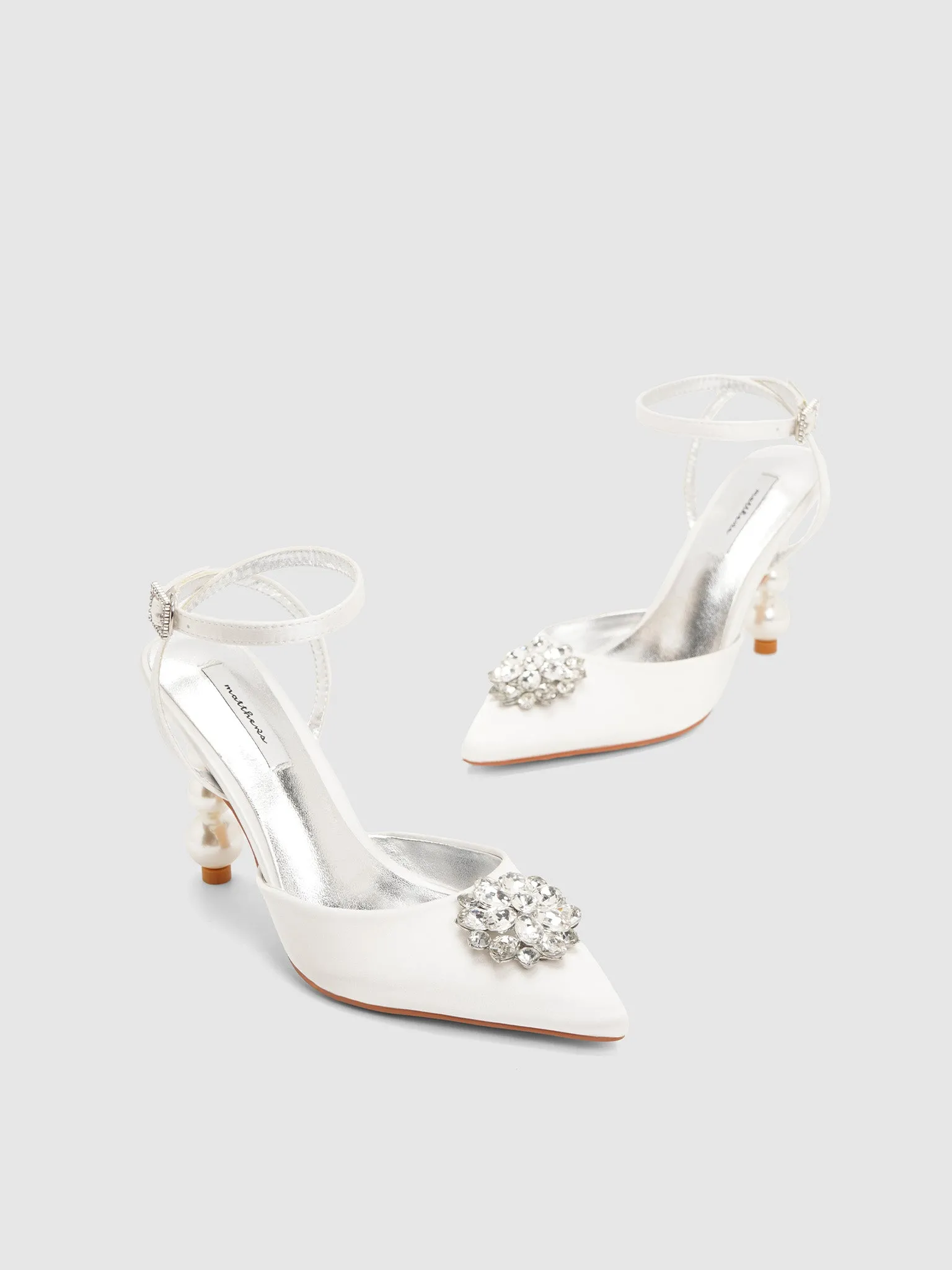 Alisa Heel Pumps