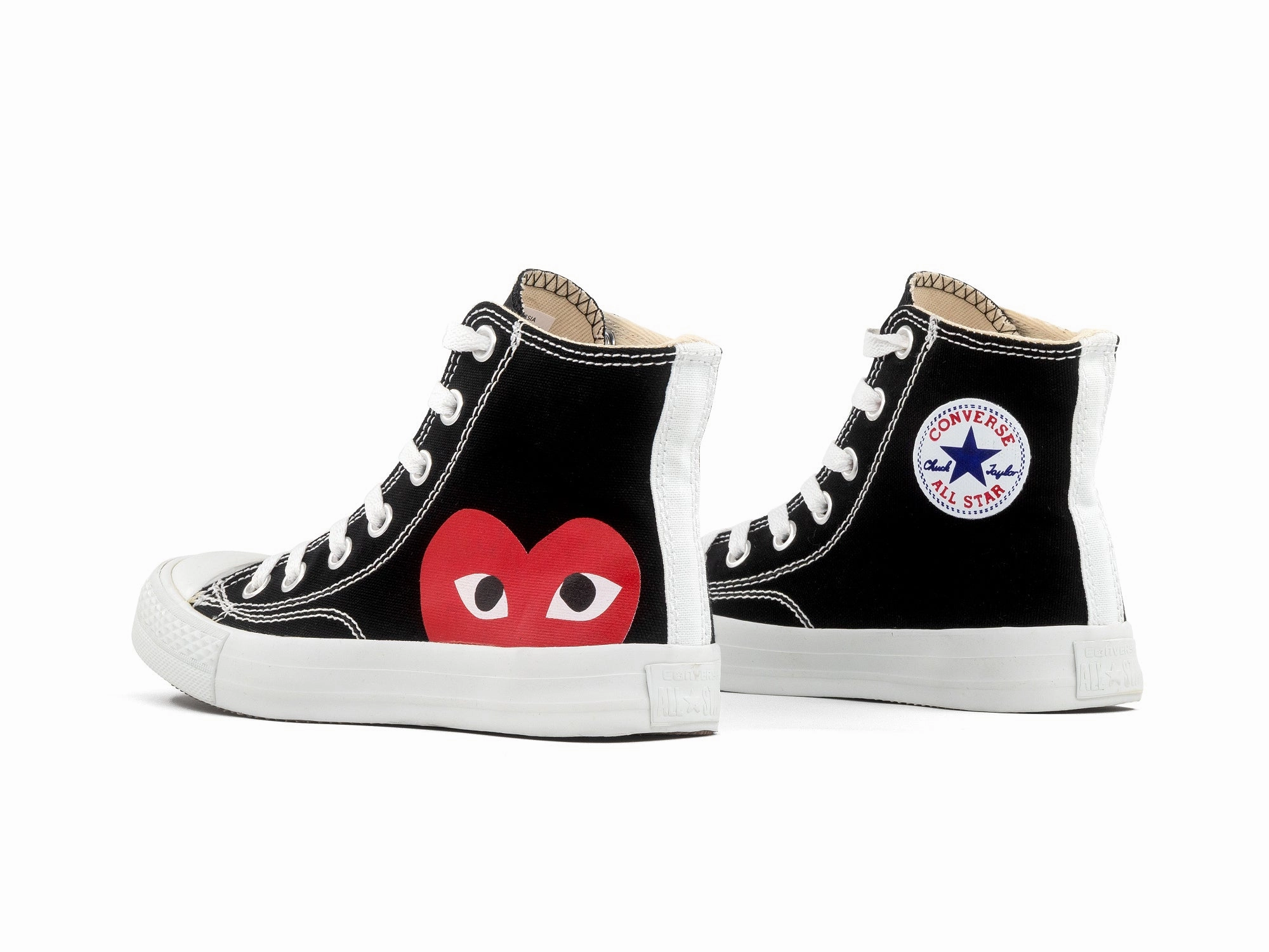 Tenis Cnv Bota Negro Blanco Corazon Music Glow