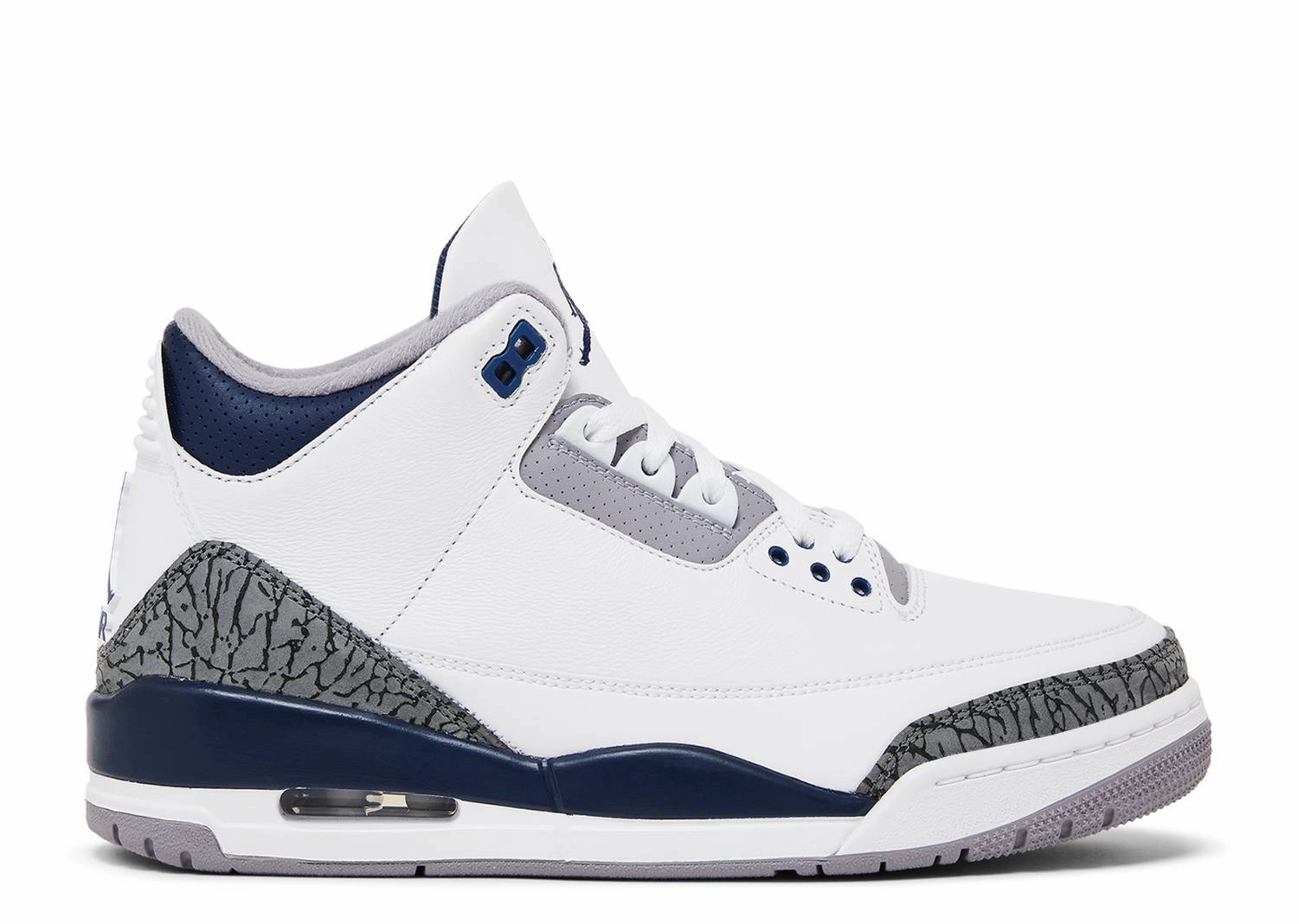 group runs high-top shoes Air Jordan 3 Retro "Midnight Navy" (Myrtle Beach Location)
