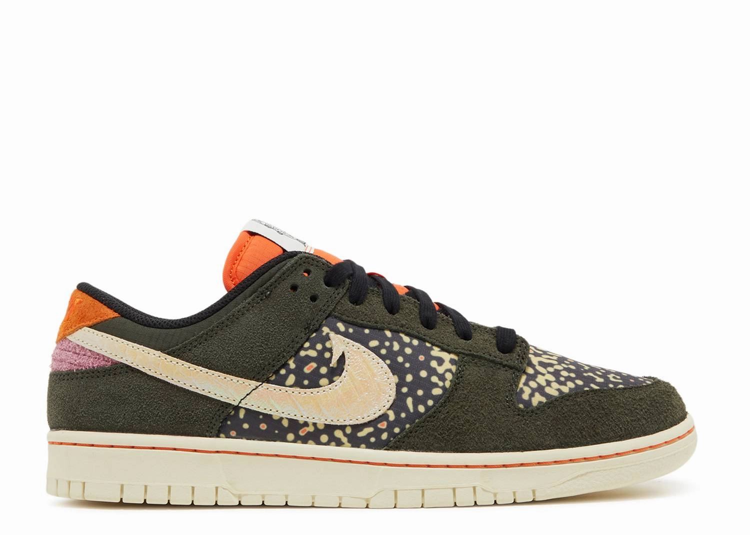 Nike Dunk Low SE "Gone Fishing Rainbow Trout" (Myrtle Beach Location) running in the heat