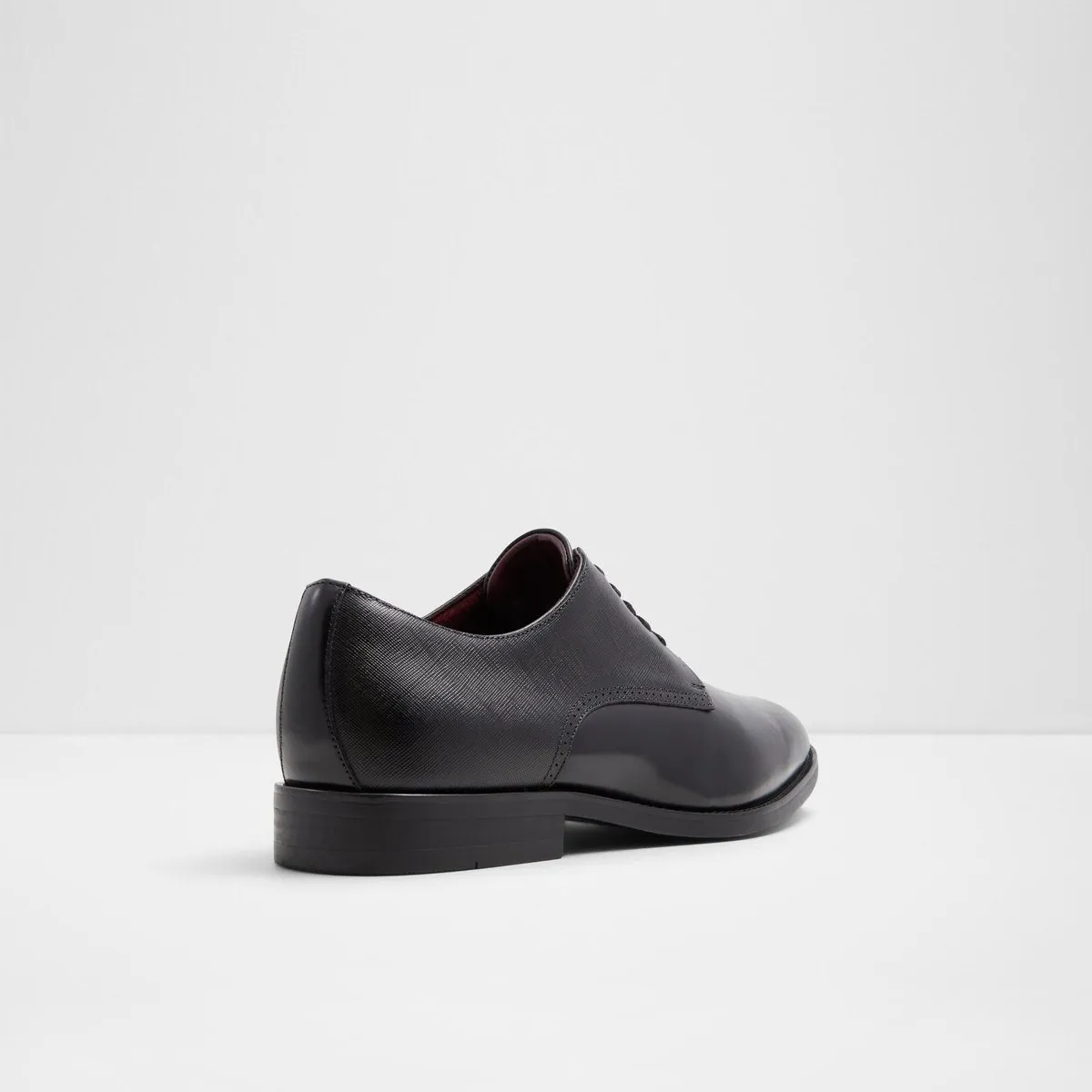 Amares Lace-Up Shoes