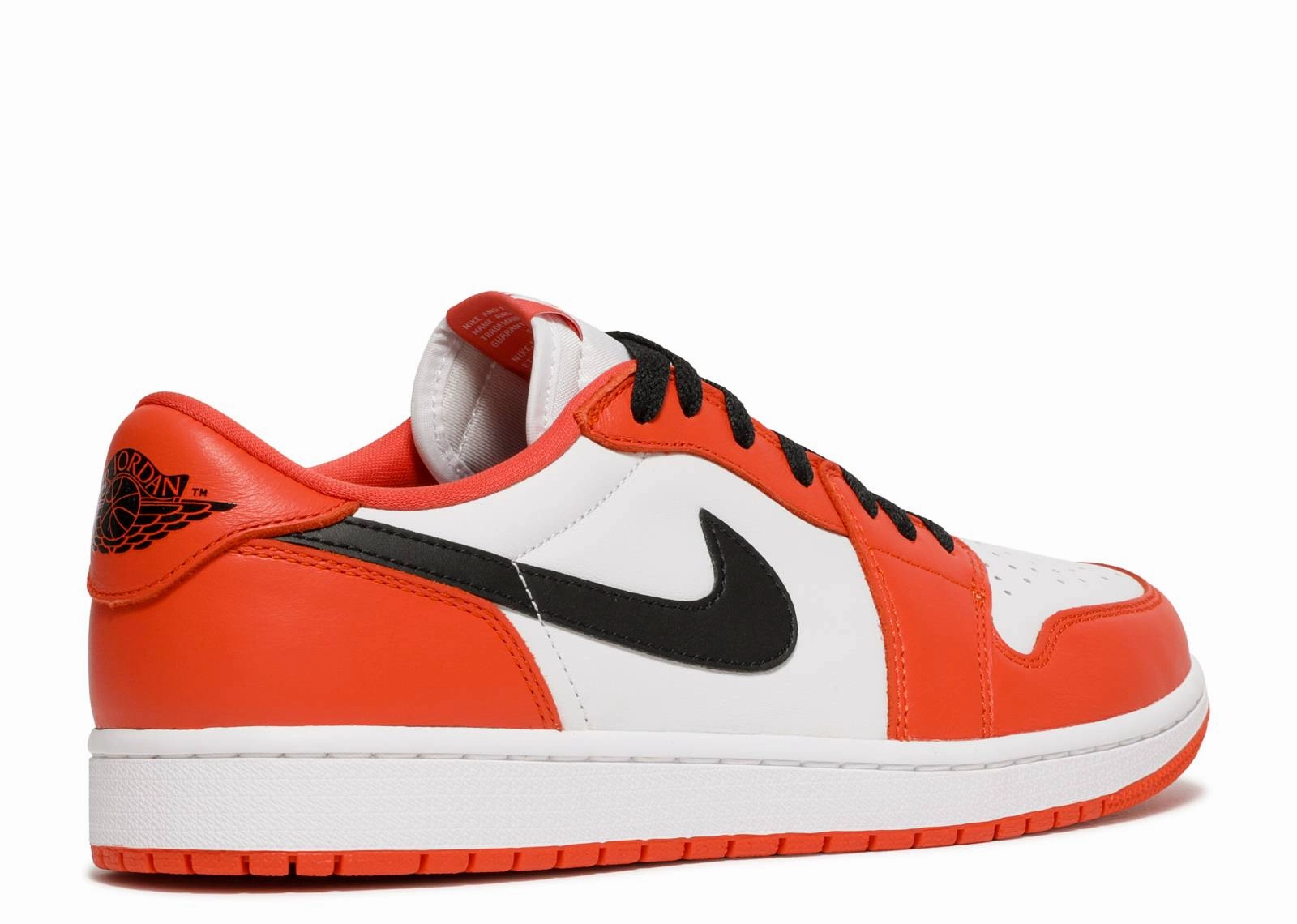 Jordan 1 Low OG Starfish running in a Pilates studio shoes short - distance suitable