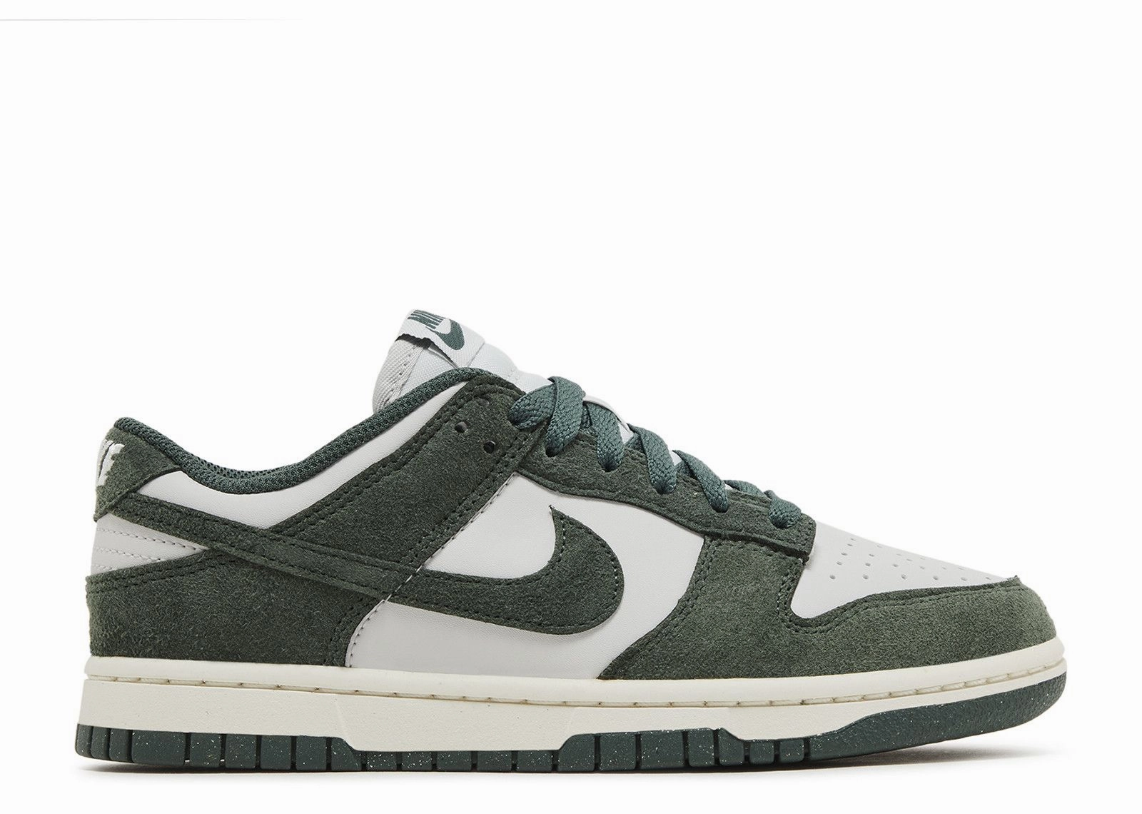 Wmns Nike Dunk Low Next Nature "Vintage Green" (Myrtle Beach Location) logo - strapped shoes