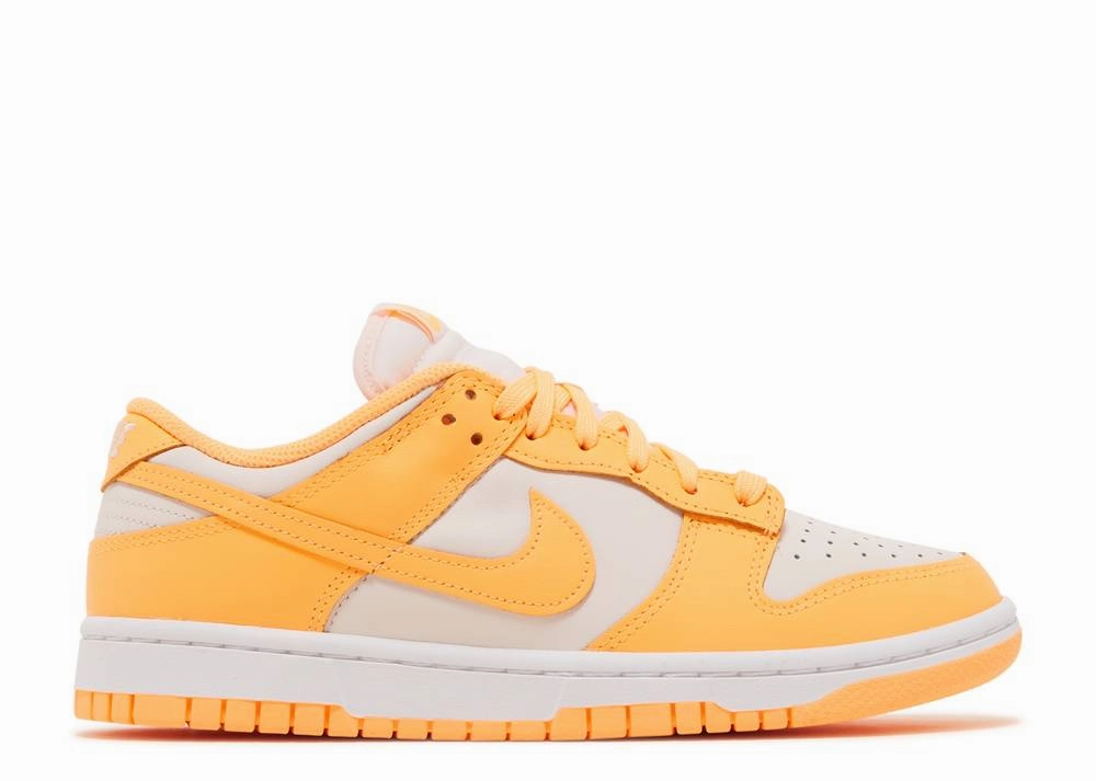 Endurance Cushioning Nike Dunk Low Peach Cream (W)