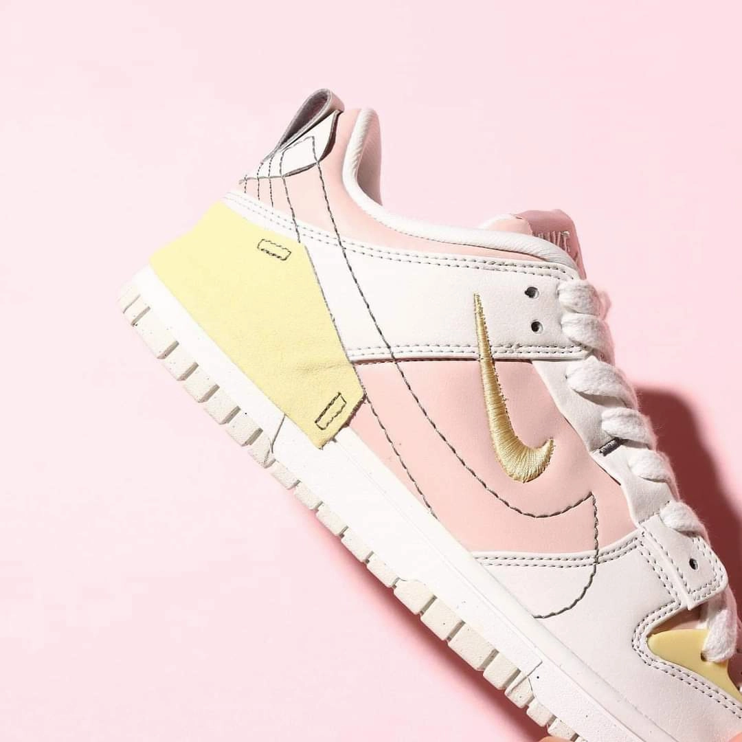 hybrid design Nike Dunk Low Disrupt 2 Pink Oxford
