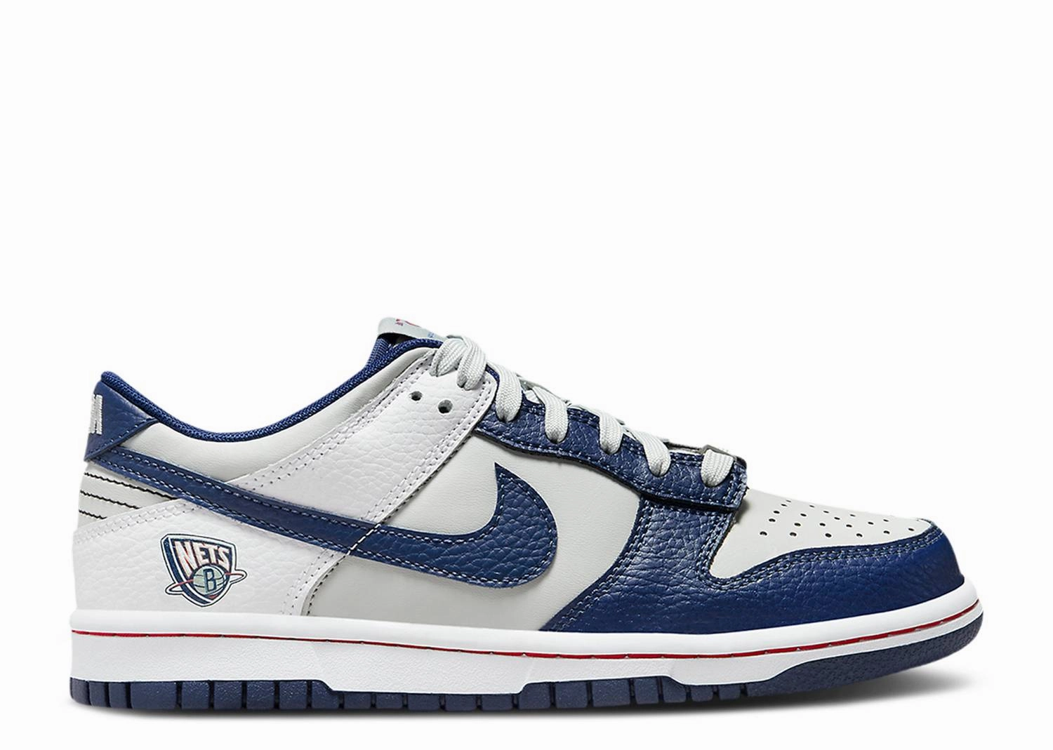 Nike Dunk Low EMB GS "75th Anniversary Nets" (Wilmington Location) Suitable for all fitness levels
