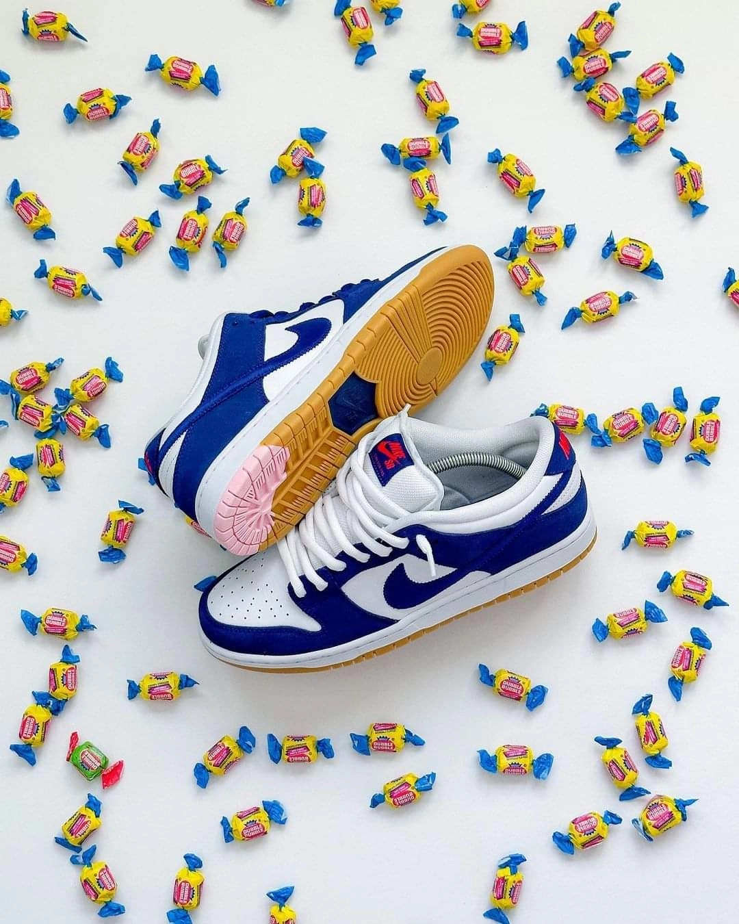 bright colored shoes running with ankle braces Nike SB Dunk Low Los Angeles Dodgers (PS)