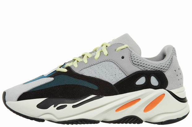 Yeezy 700 Wave Runner OG Flexible Construction Stable Move