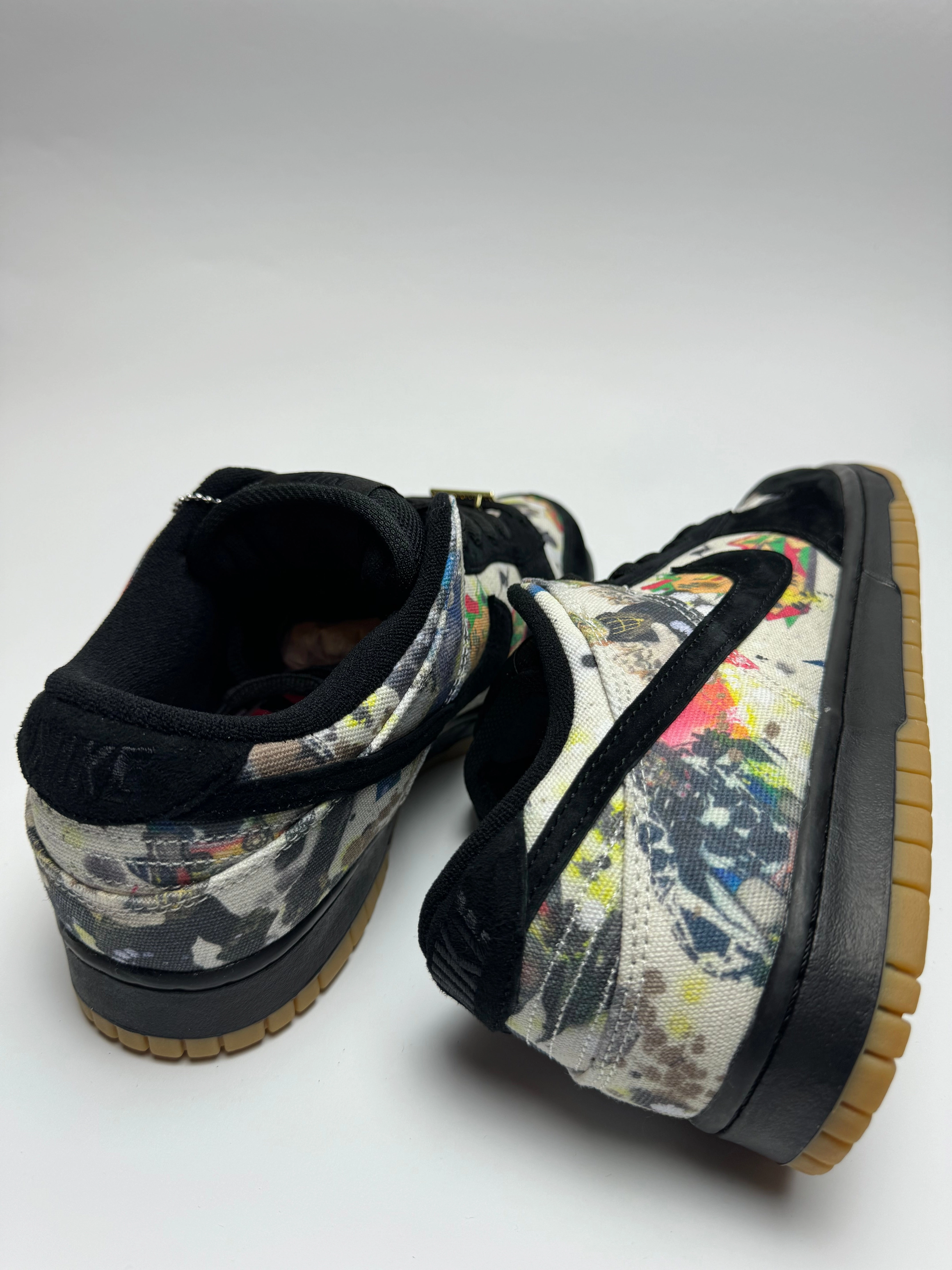 Limited - edition polyurethane sole shoes Nike SB Dunk Low "Rammelzee"