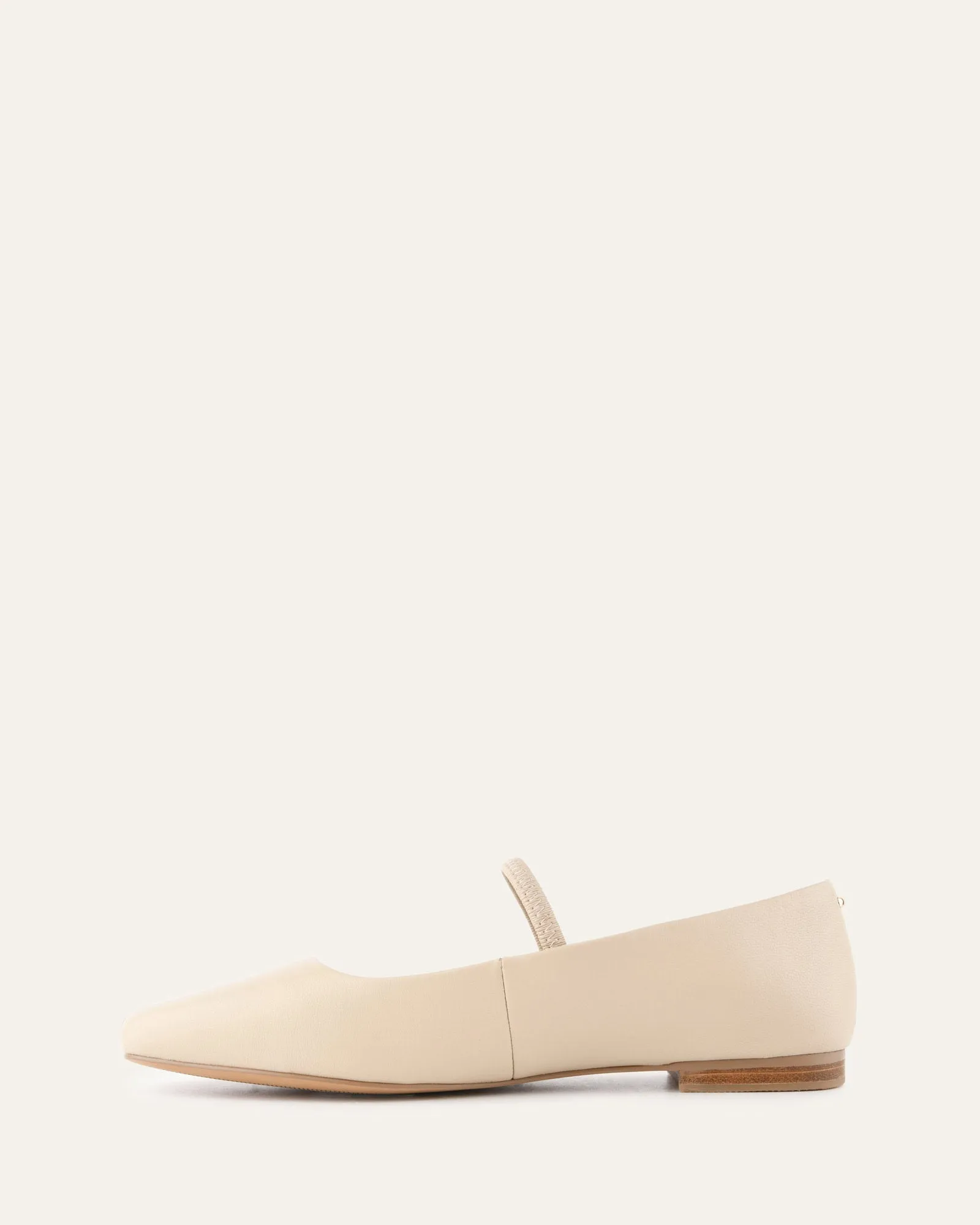 AVERY CASUAL FLATS SAND LEATHER