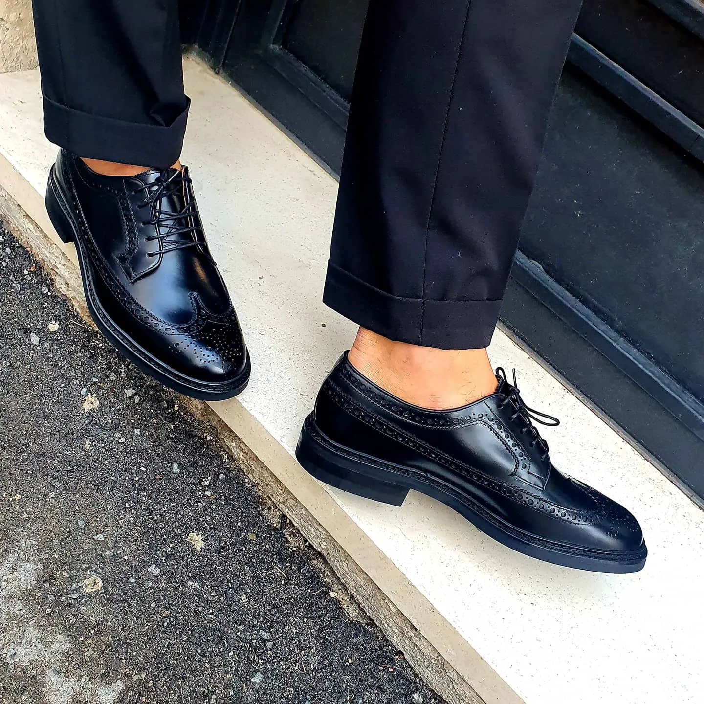 Berwick 1707 Derby brogue nero