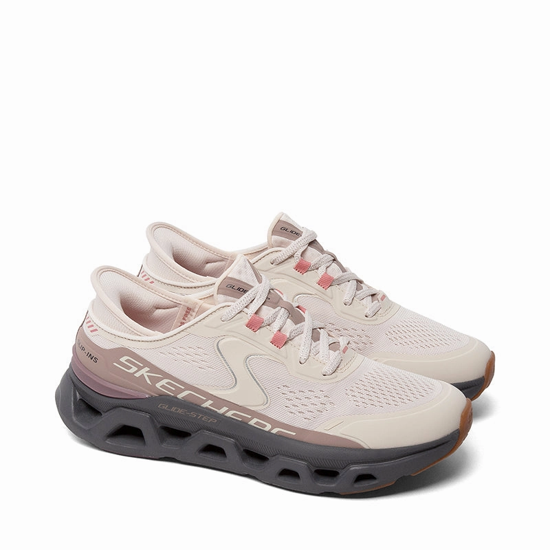 SLIP INS GLIDE STEP ALTUS W running in a butte area shoes