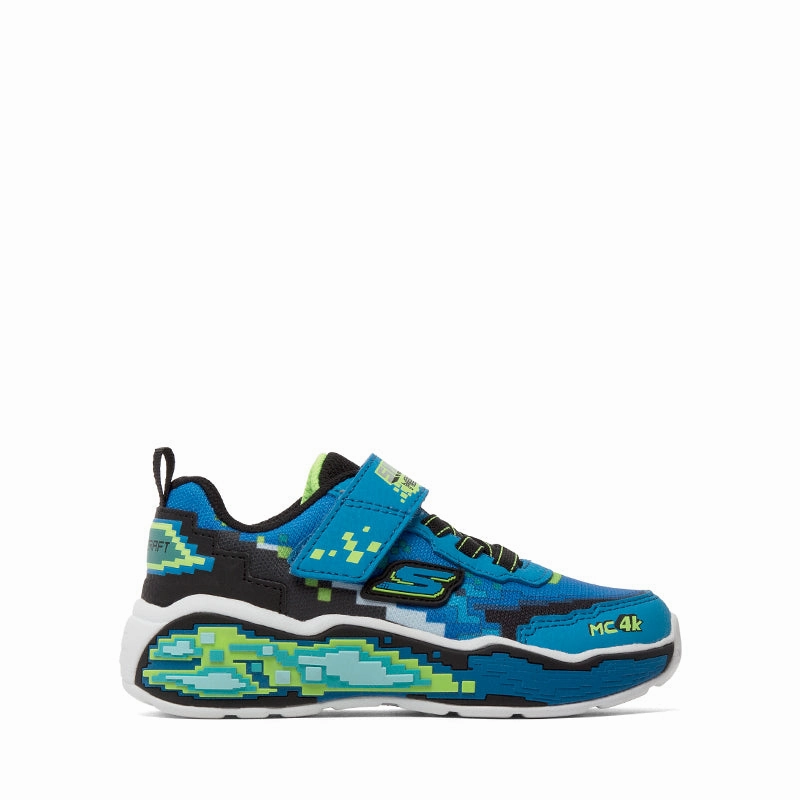 Anti   Slip Feature racing footwear MEGA SCENE TD