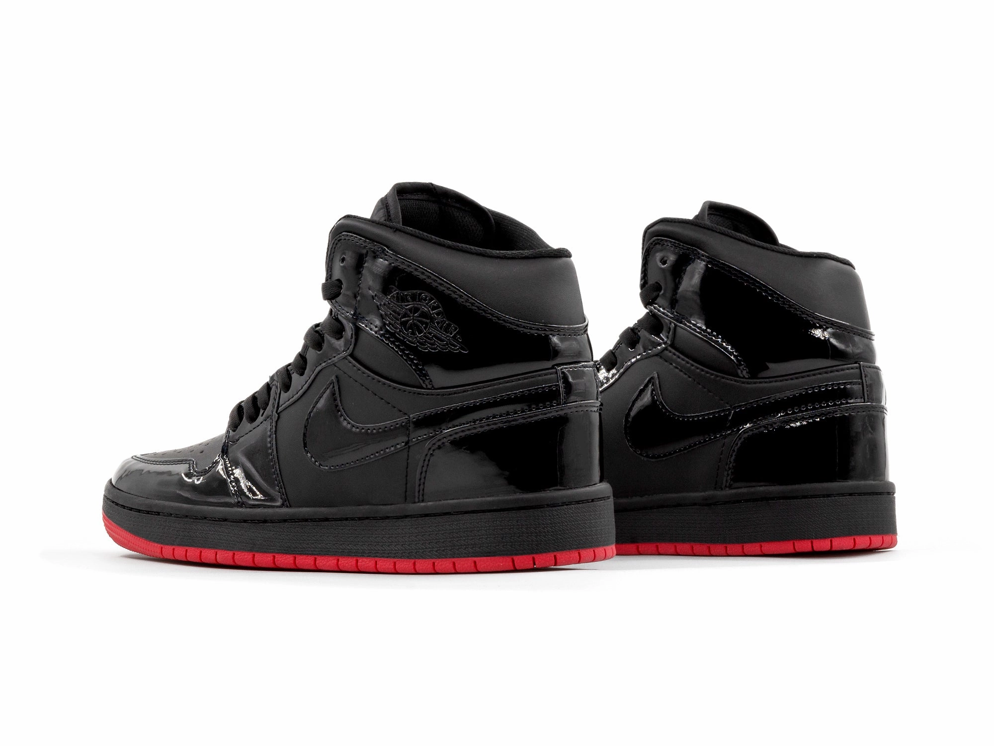 Tenis Retro 1 Charol Negro Suela Rojo Outdoor