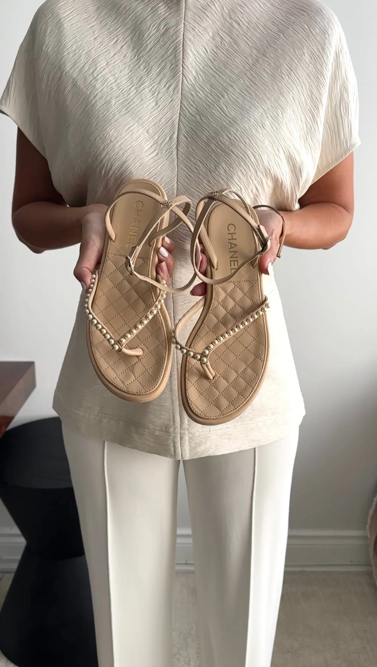 Chanel Beige Quilted Faux Pearl Thong Flat Sandals - 37 / 7