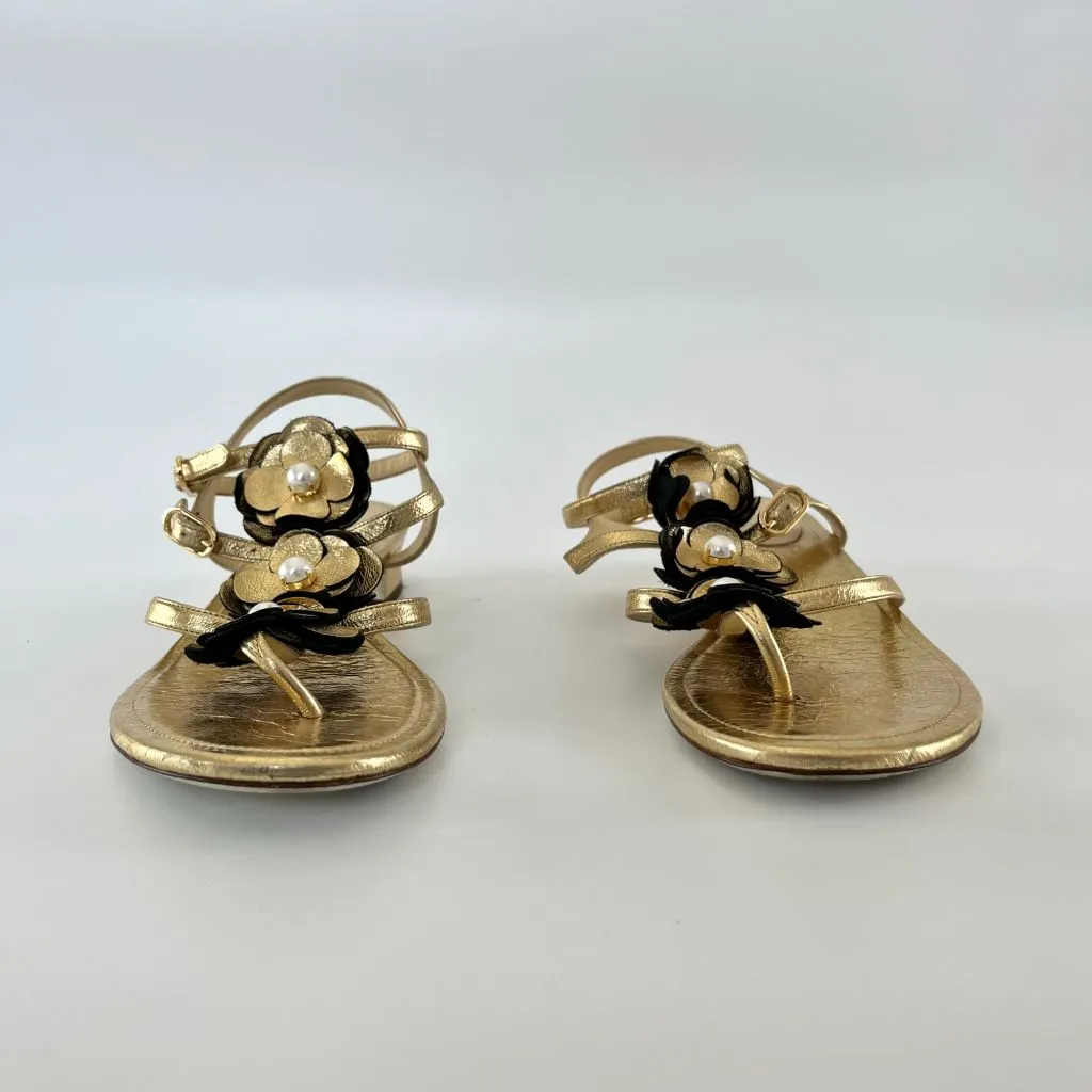 Chanel Gold Thong Floral Applique Sandalss, 39.5C