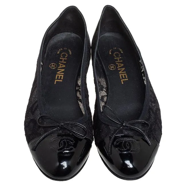 CHANEL PATENT & LEATHER LACE BALLET SHOES
