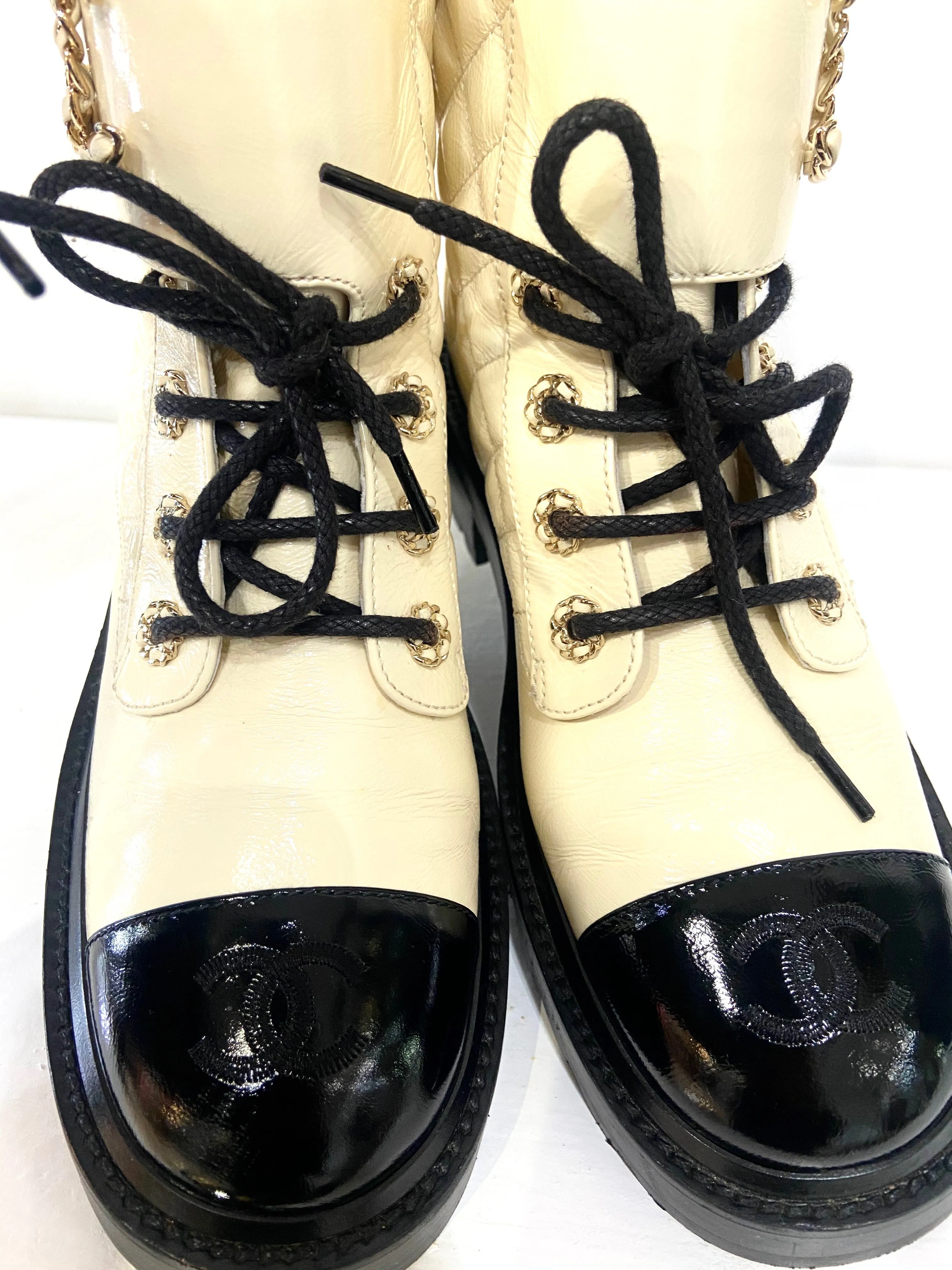 CHANEL SHINY GOATSKIN QUILTED CALFSKIN LACE UP COMBAT BOOTS