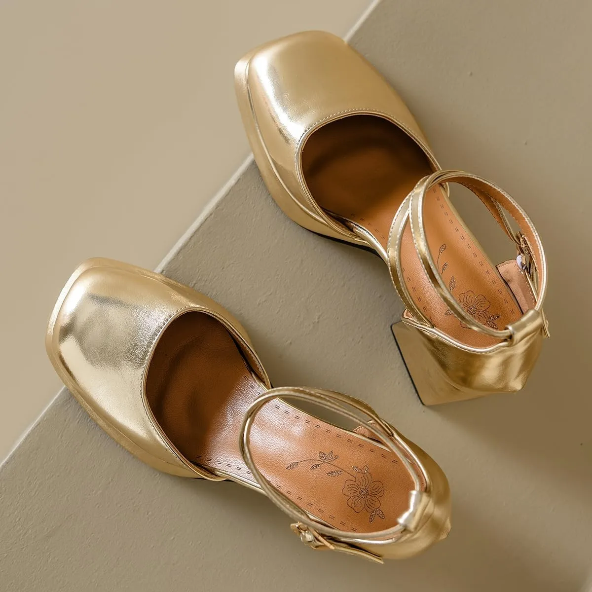 Chunky High Heels Closed Round Toe Ankle Strap D'Orsay Pumps