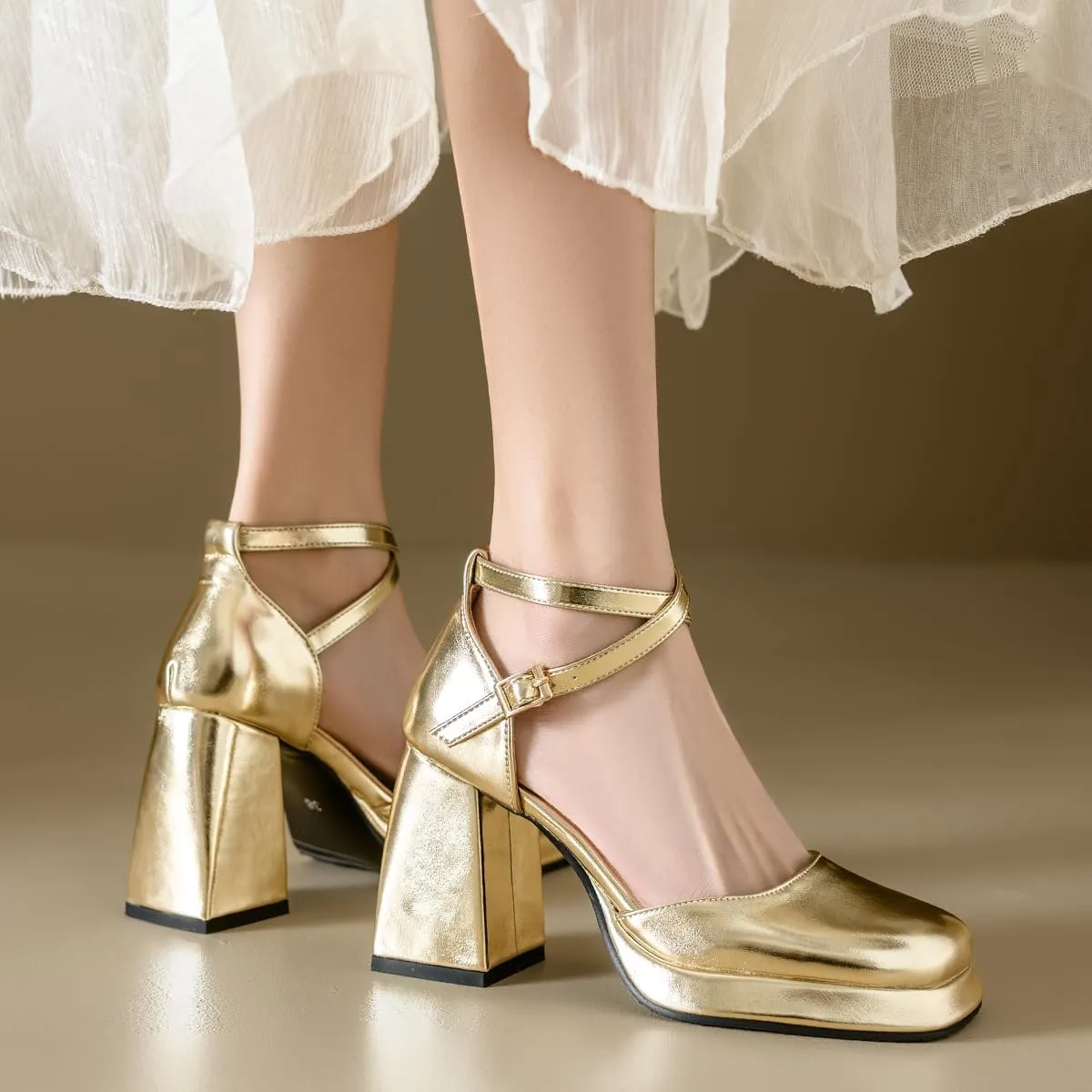 Chunky High Heels Closed Round Toe Ankle Strap D'Orsay Pumps