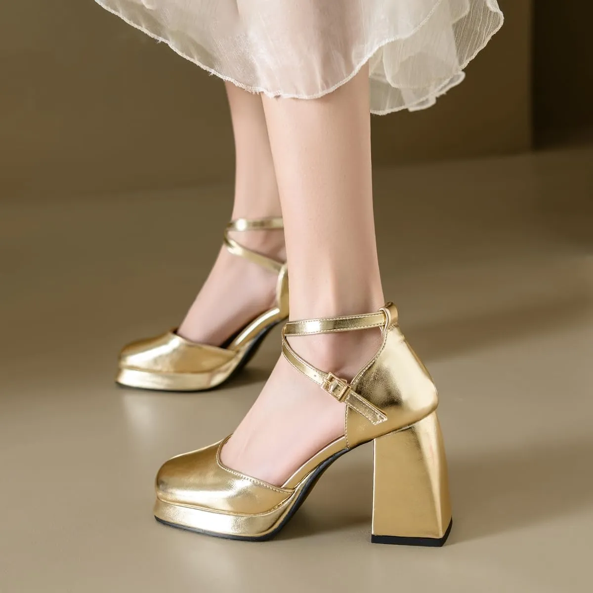 Chunky High Heels Closed Round Toe Ankle Strap D'Orsay Pumps