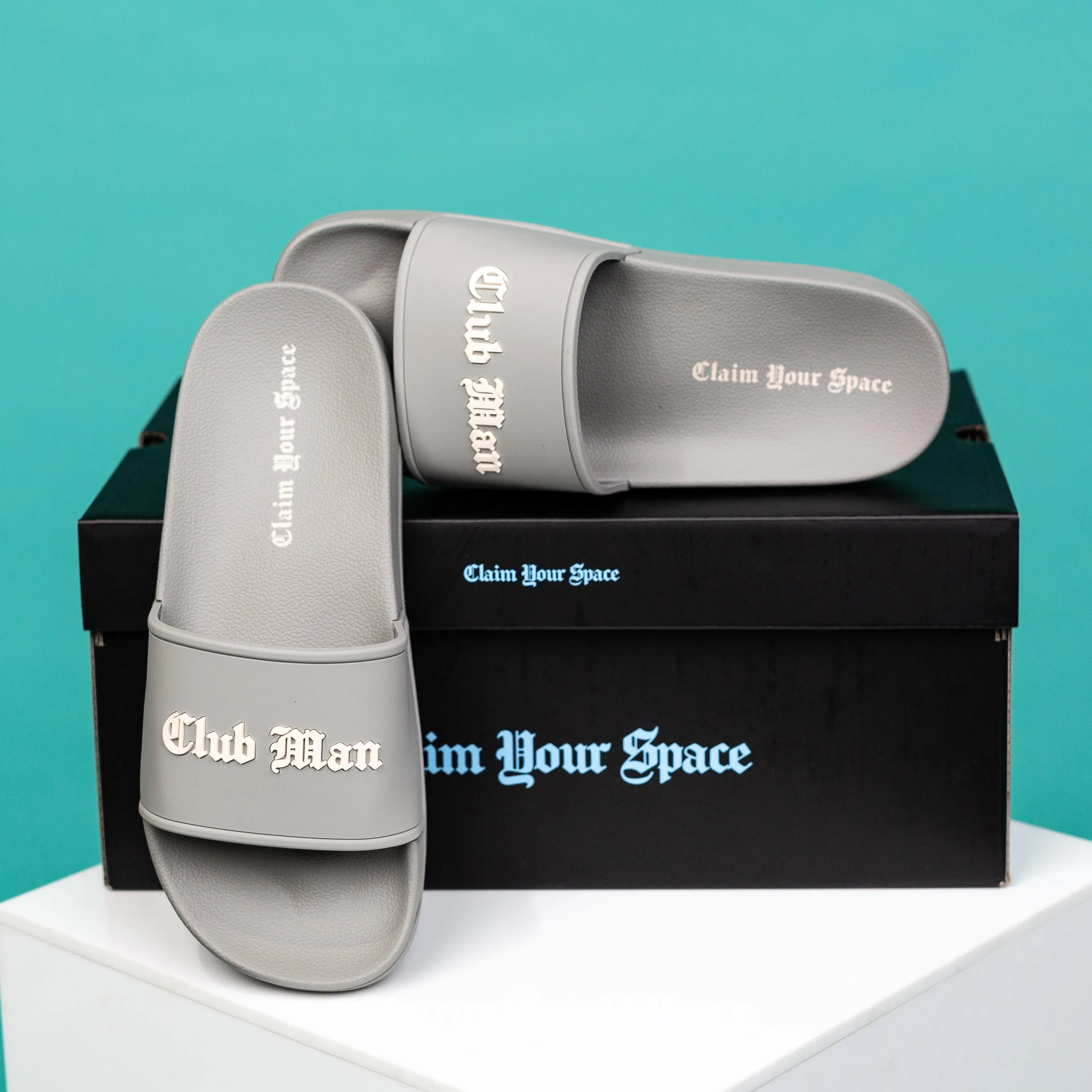 Clubman 'Steel Grey' Slides