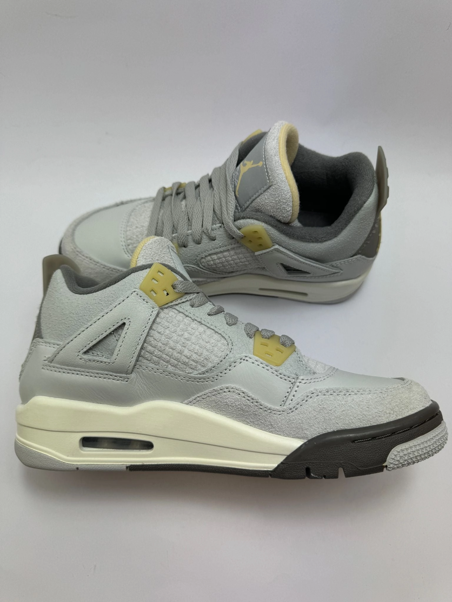 odor - resistant mid - top running shoes Jordan 4 Retro SE "Craft Photon Dust"