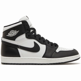 Air Jordan 1 Retro High 85 OG 'Black & White' (2023) Foot Style