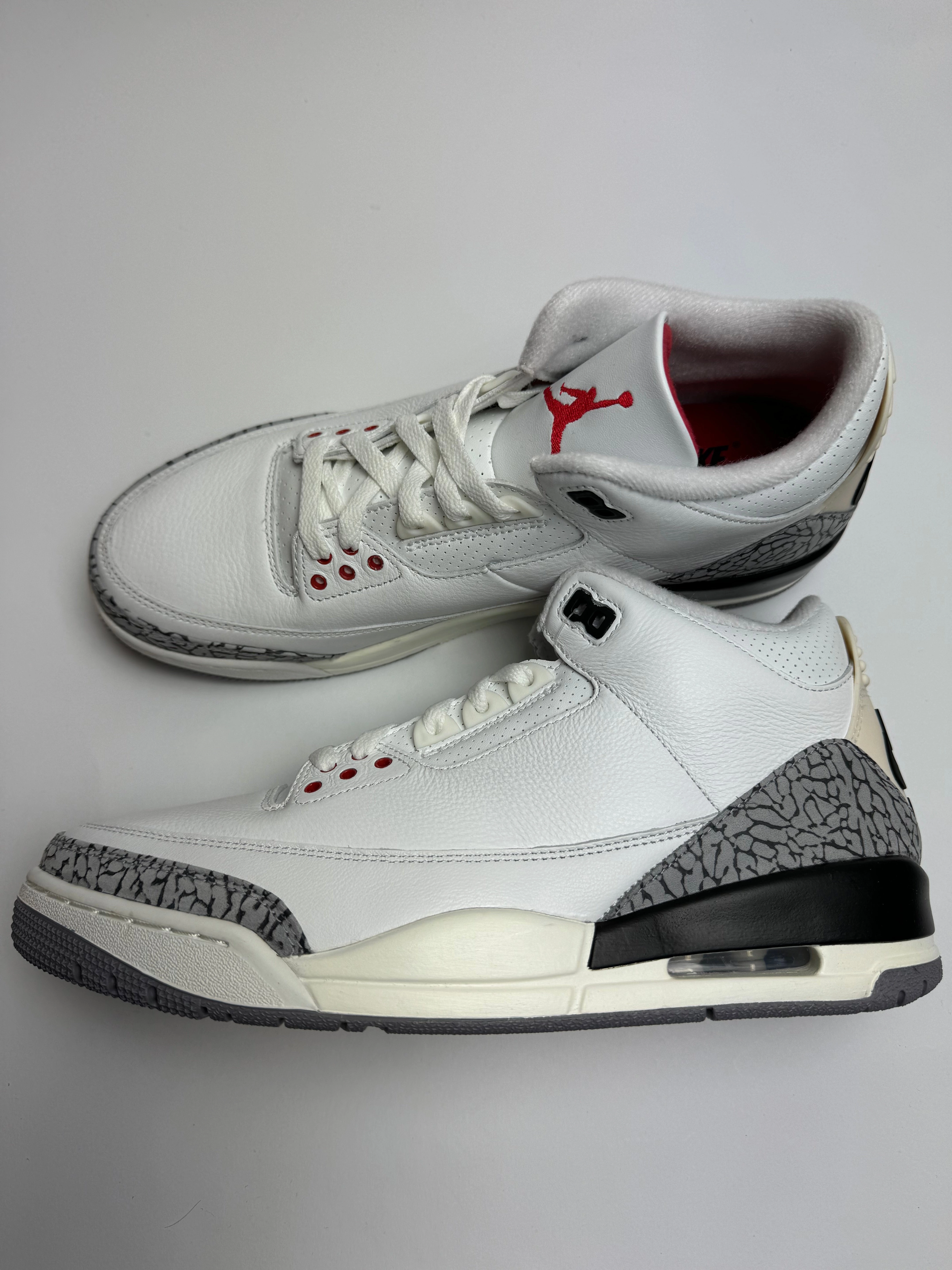 button - trimmed - design shoes LeatherUpper Air Jordan 3 Retro "White Cement Reimagined"