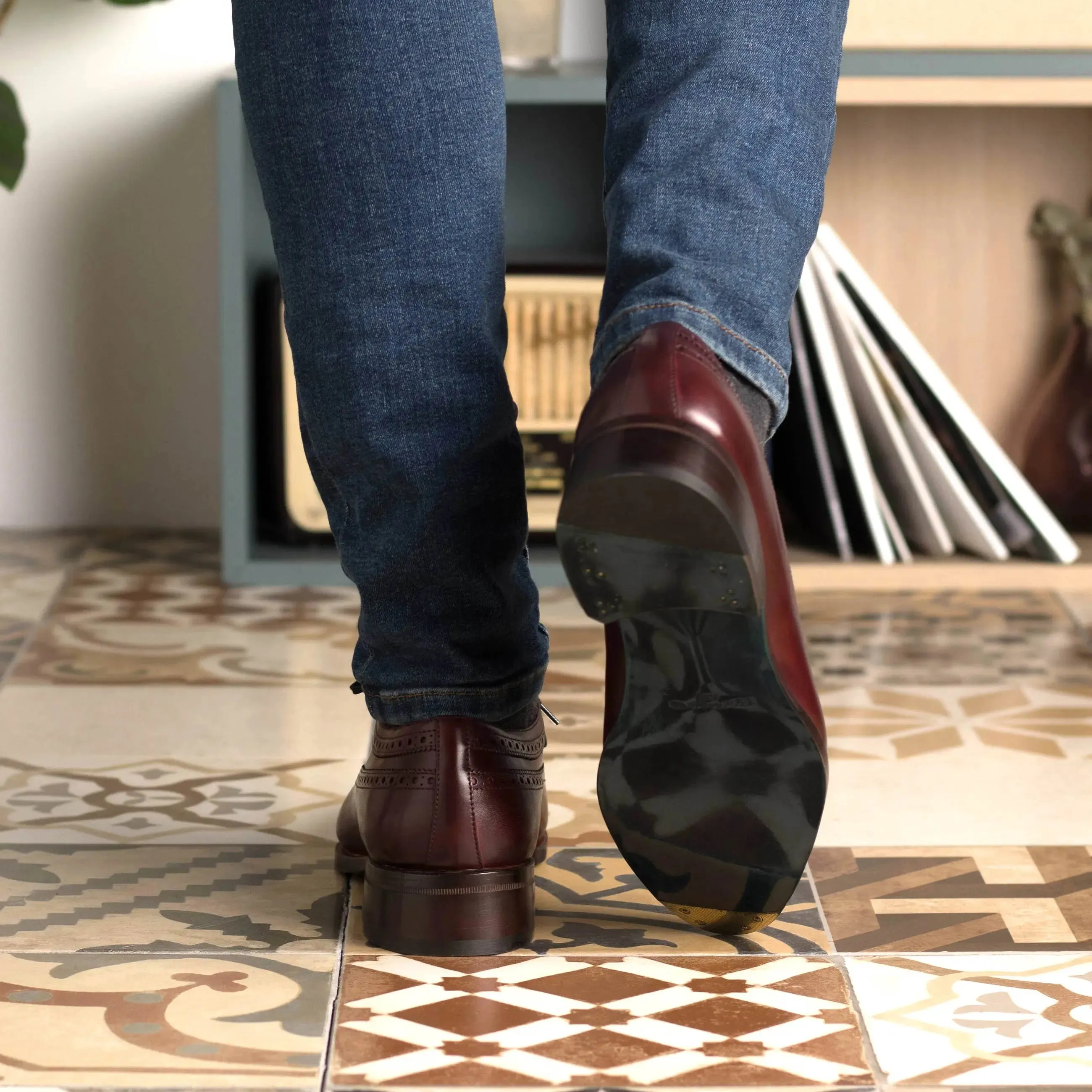 DapperFam Zephyr in Burgundy Men's Italian Leather Longwing Blucher