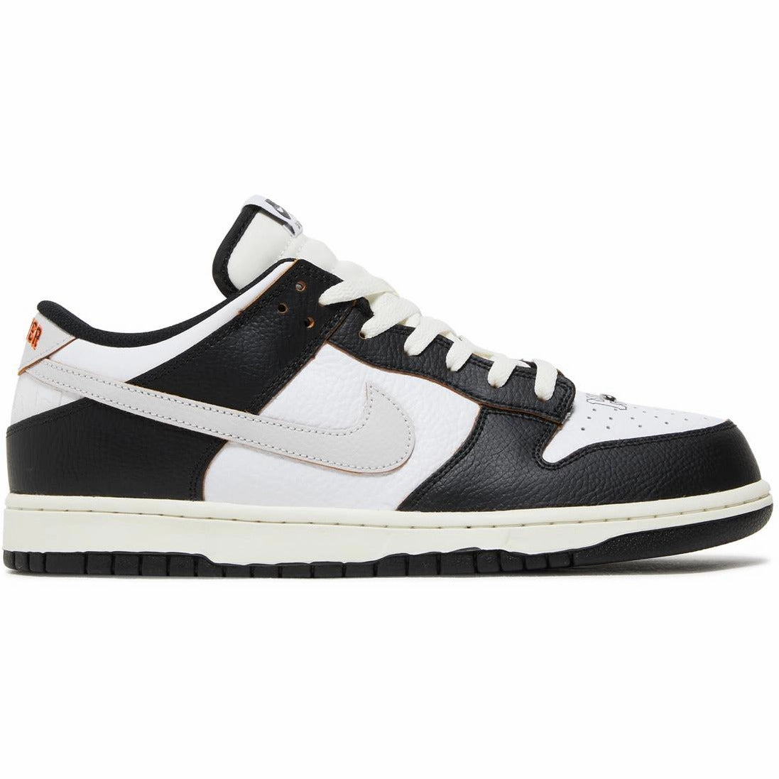 Huf x Dunk Low SB ??San Francisco?? (2022) running in the snow