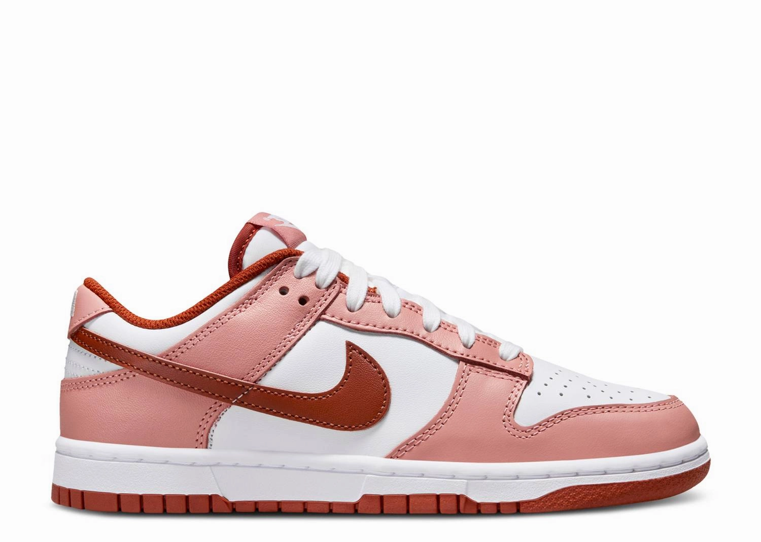 Columbia Newton Ridge Wmns Nike Dunk Low "Red Stardust" (Wilmington Location)