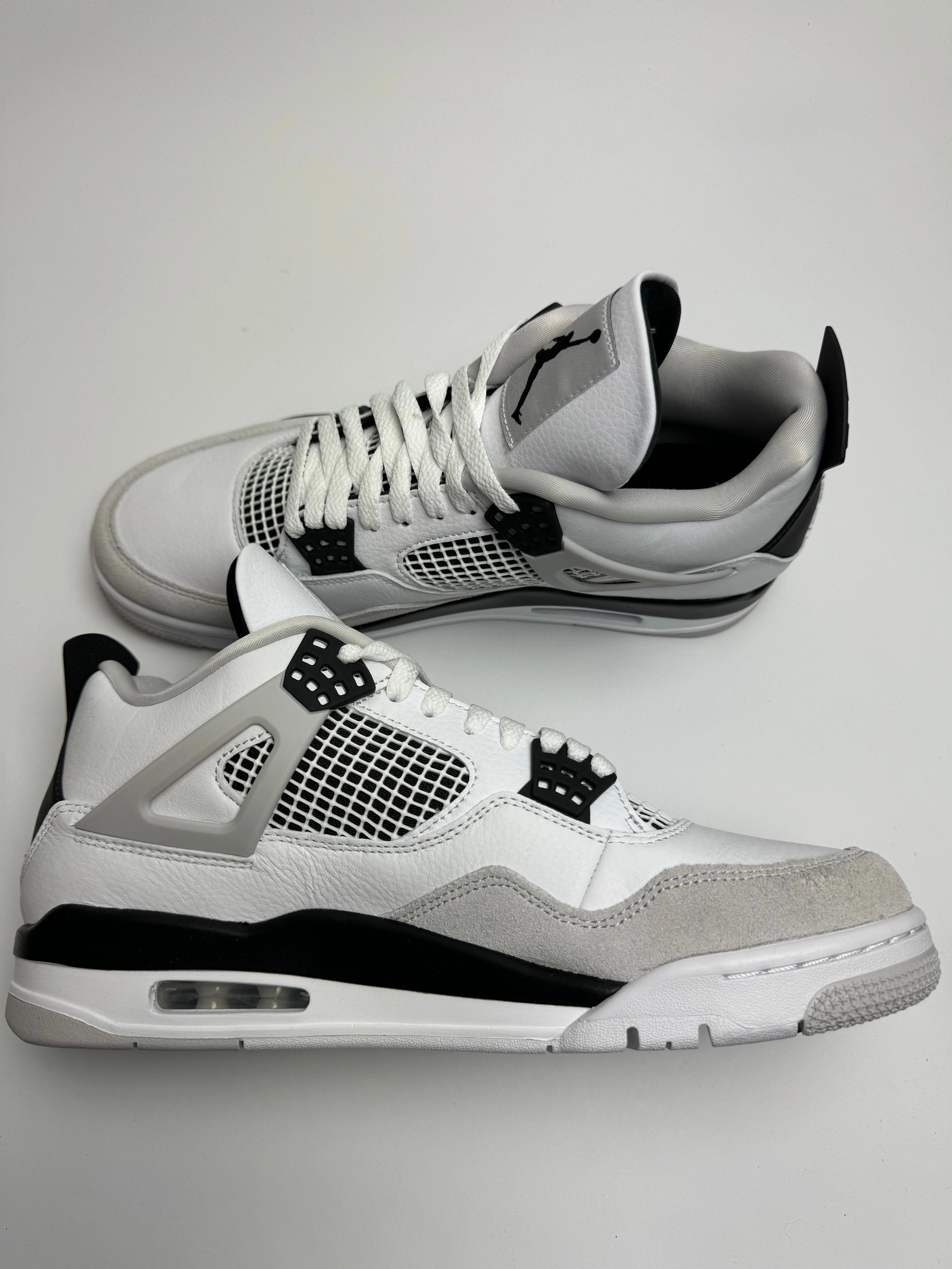 Air Jordan 4 "Military Black" outdoor trail running shoe usage