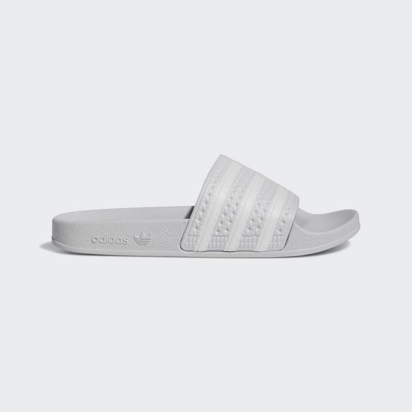 CHALA ADIDAS ORIGINALS ADILETTE Lifestyle Focus