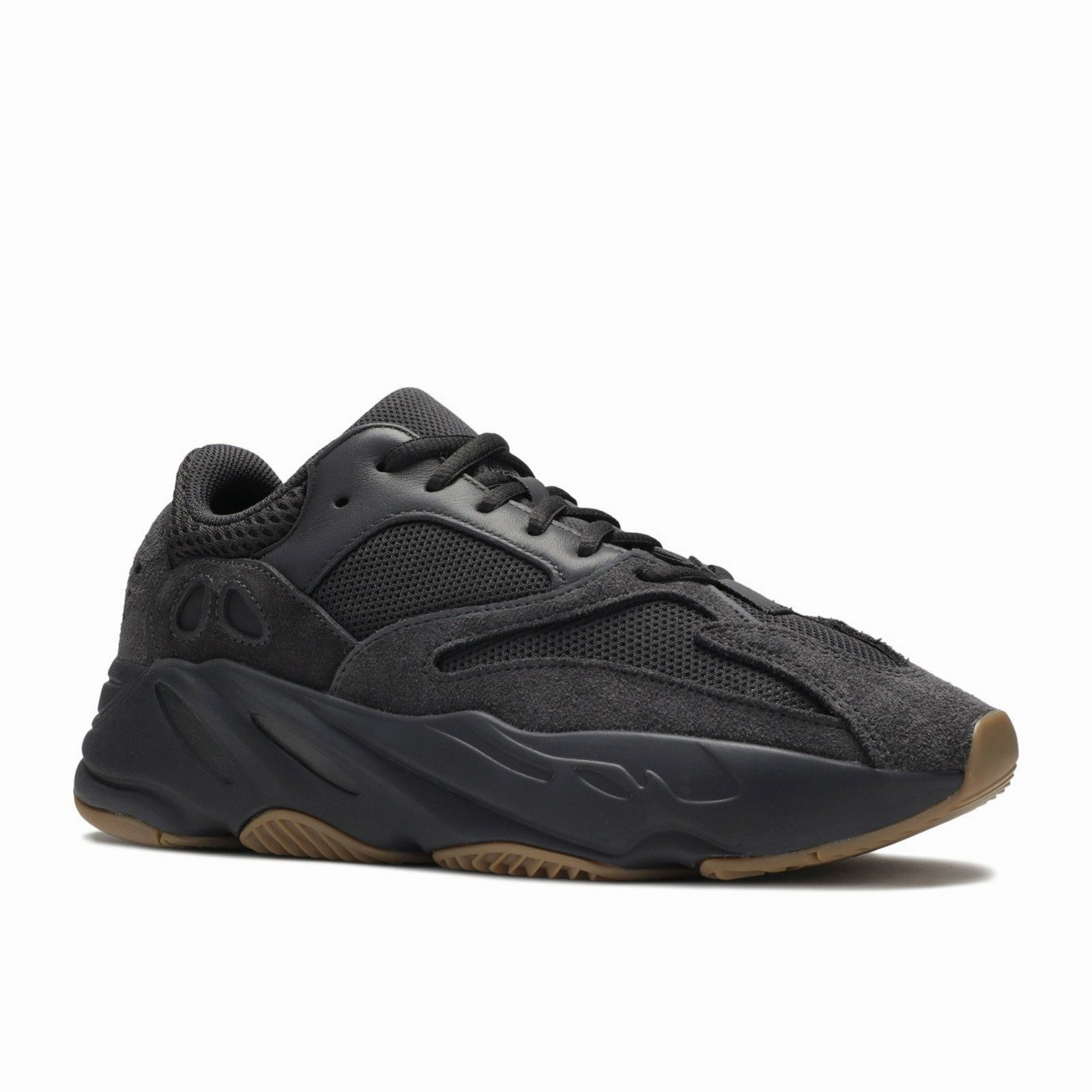 Breathable   lining Peak Jog Yeezy Boost 700 "Utility Black" (2019)