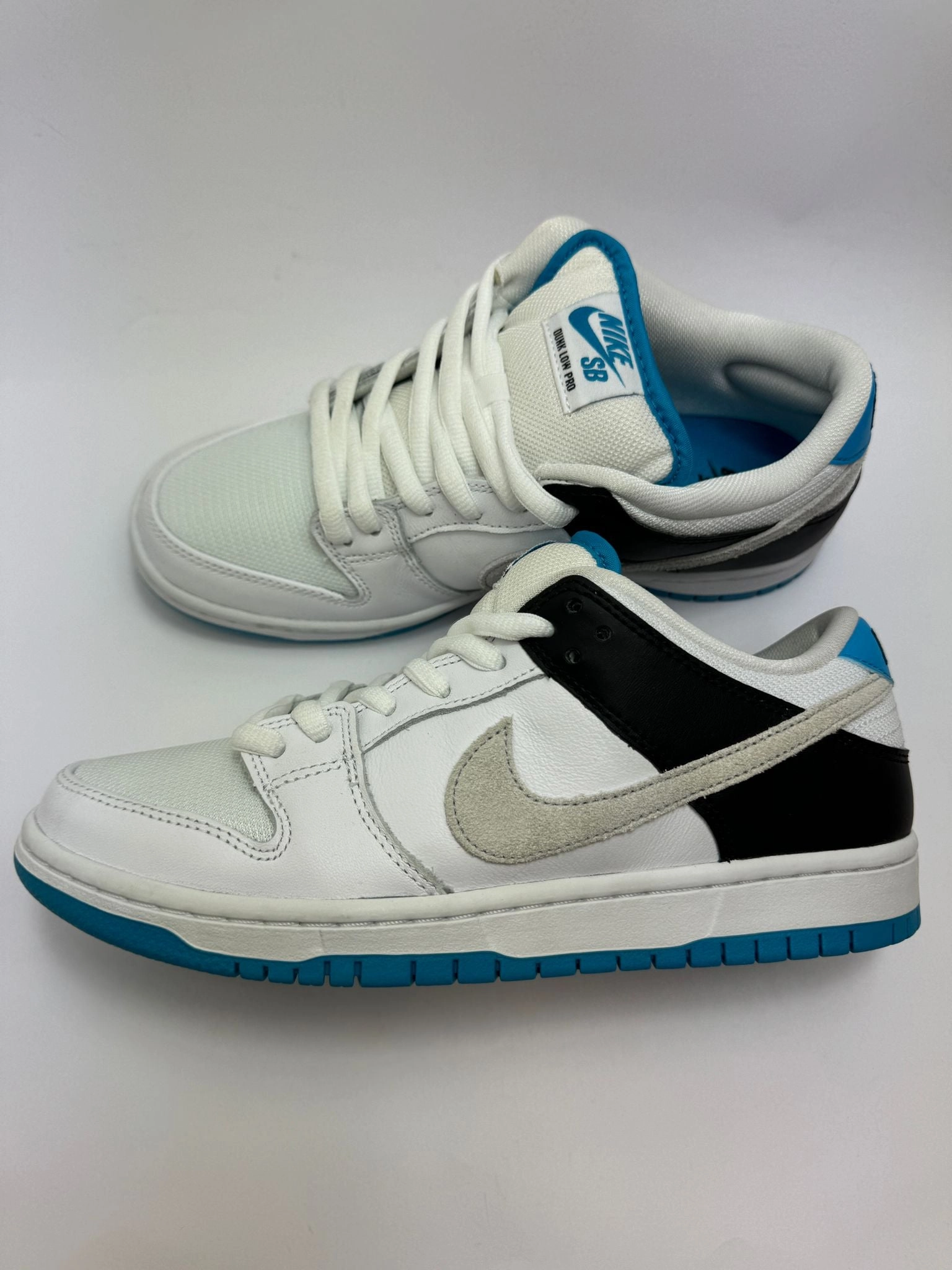 jogger Nike SB Dunk Low "Laser Blue"