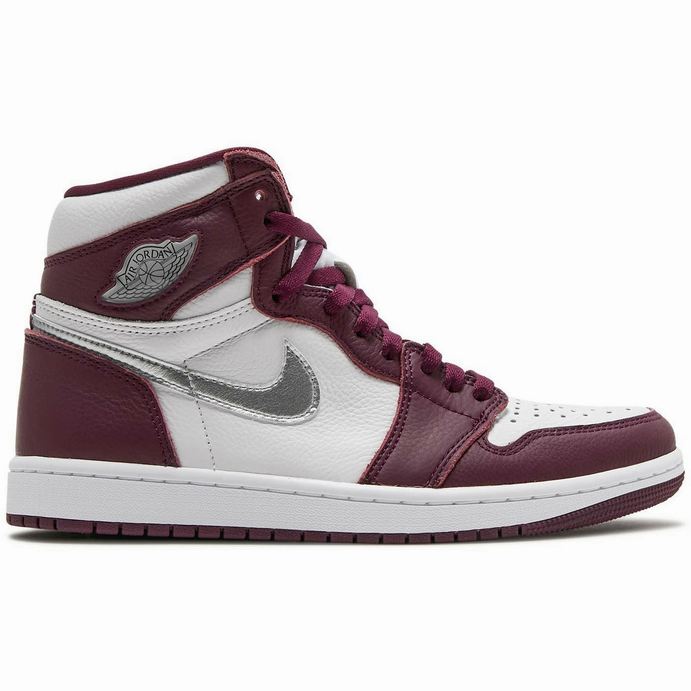Air Jordan 1 Retro High OG "Bordeaux" (2021) Athletic Vibe Torque Control