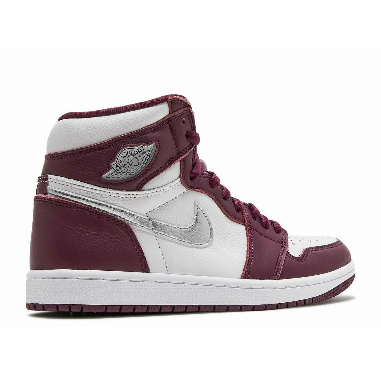 Air Jordan 1 Retro High OG "Bordeaux" (2021) Sculpted durability
