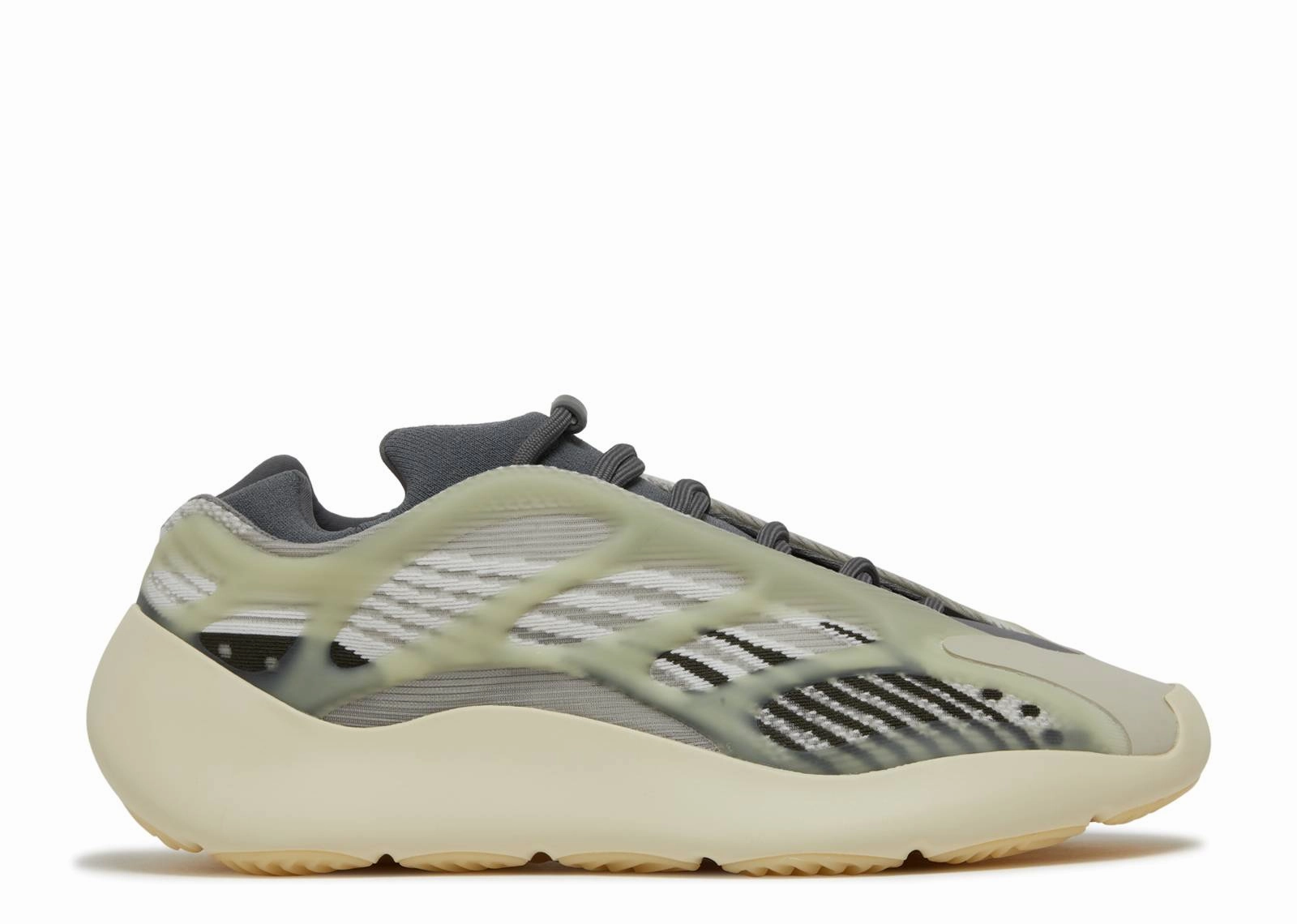 Petal Hike Adidas Yeezy Boost 700 V3 Fade Salt