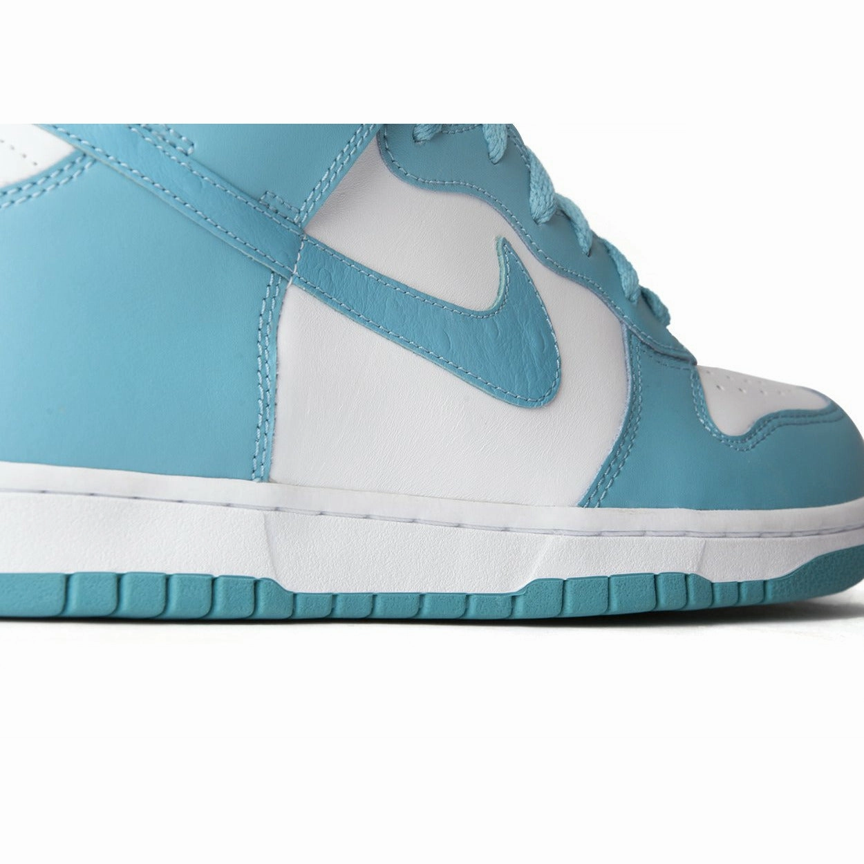 Dunk High "Mineral Blue" (2011) Flexibility - zones