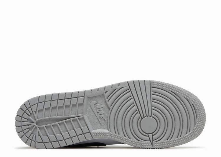 Jordan 1 Low Shadow Toe (GS) adult shoe aesthetics evening jog