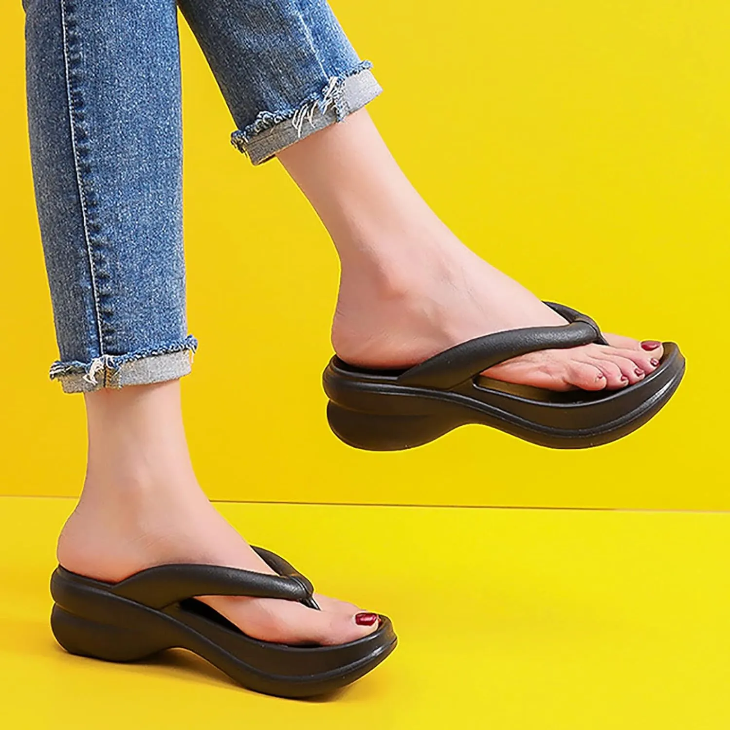Flip Flops for Women Womens Sandals Wide Width Comfort Beach Thong Sandals Indoor Outdoor Womens Sandles Slip on Lightweight Athletic Thong Arch Support Slippers Women