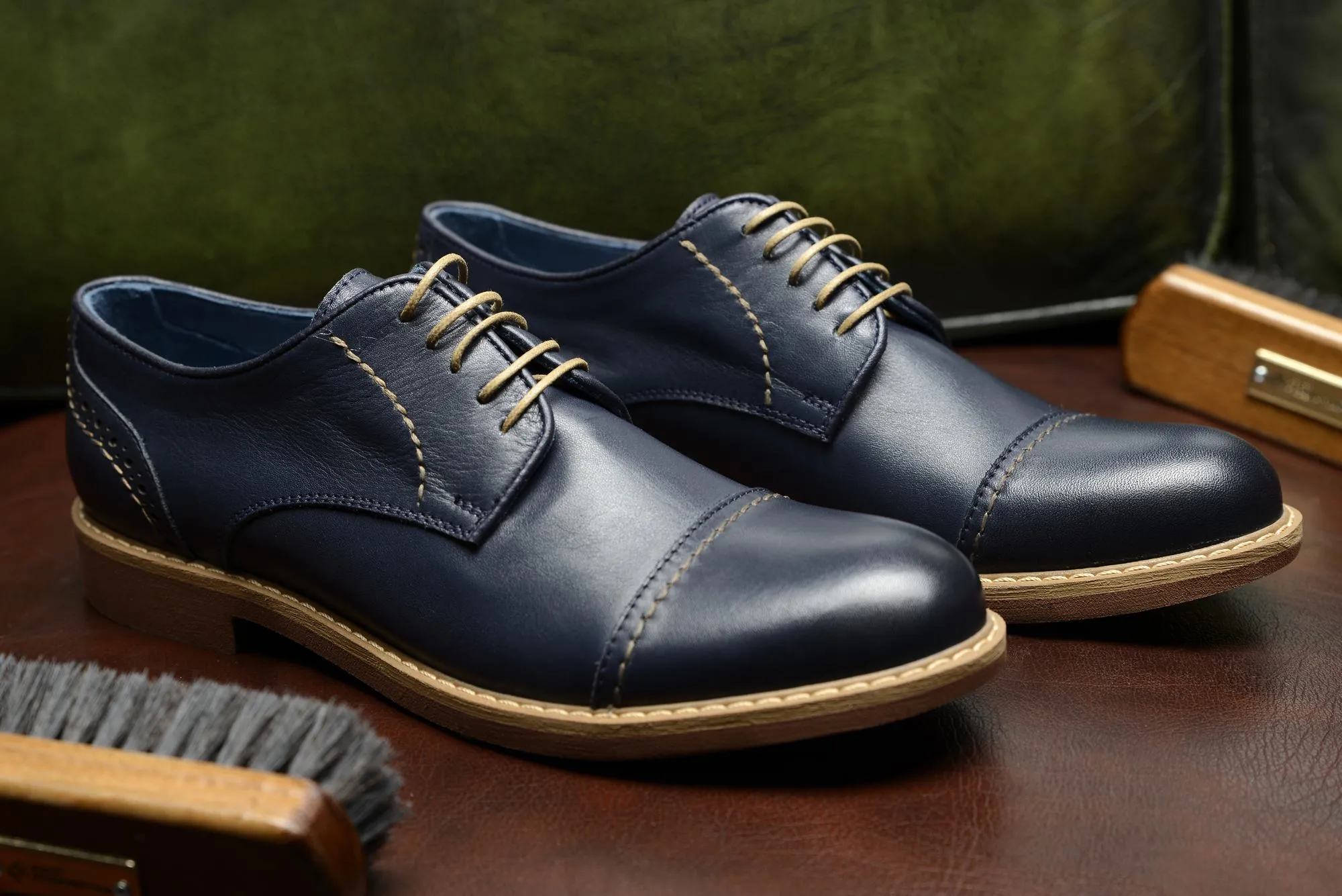 FOOT FEDERATION CITY DERBY CAP-TOE MENS SHOE NAVY BLUE