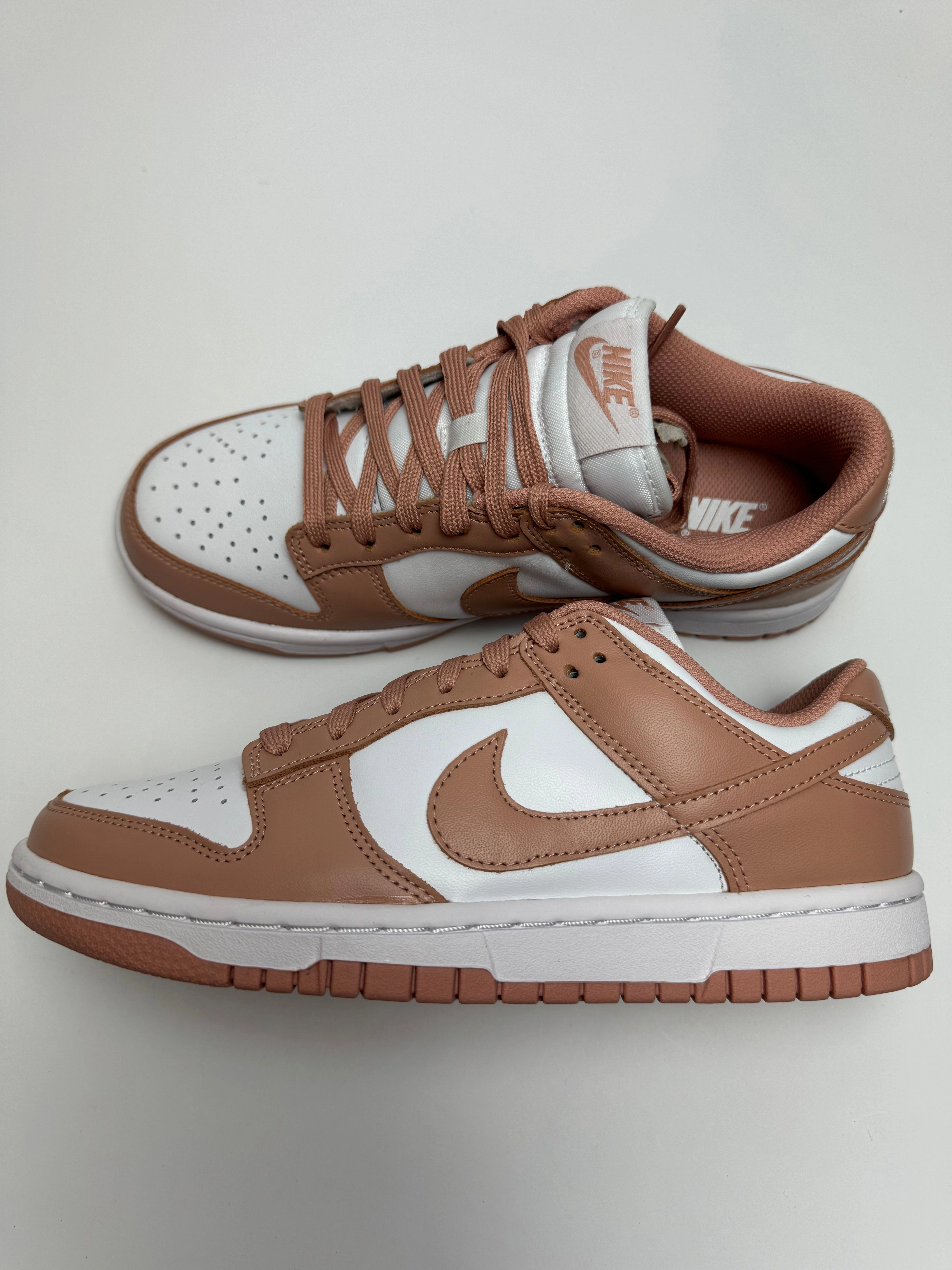 running on snow shoes running in cities Nike Dunk Low "Rose Whisper"