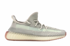 Clean Movement Walk Routine YZY Boost 350 V2 Citrin (Reflective)