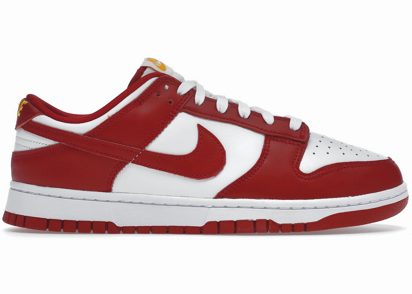 running with a hydration pack EVA - sole shoes Nike Dunk Low Next Nature Gym Red